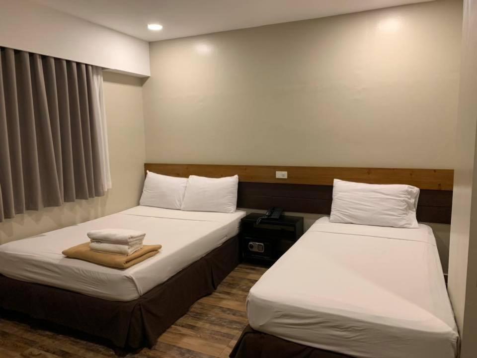 Deluxe Room - Photo 5