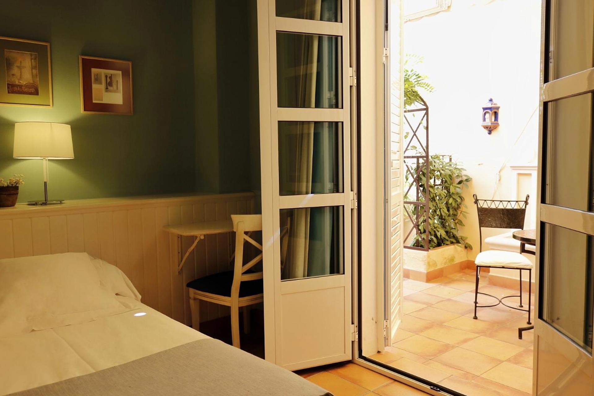 Single Room photo 3
