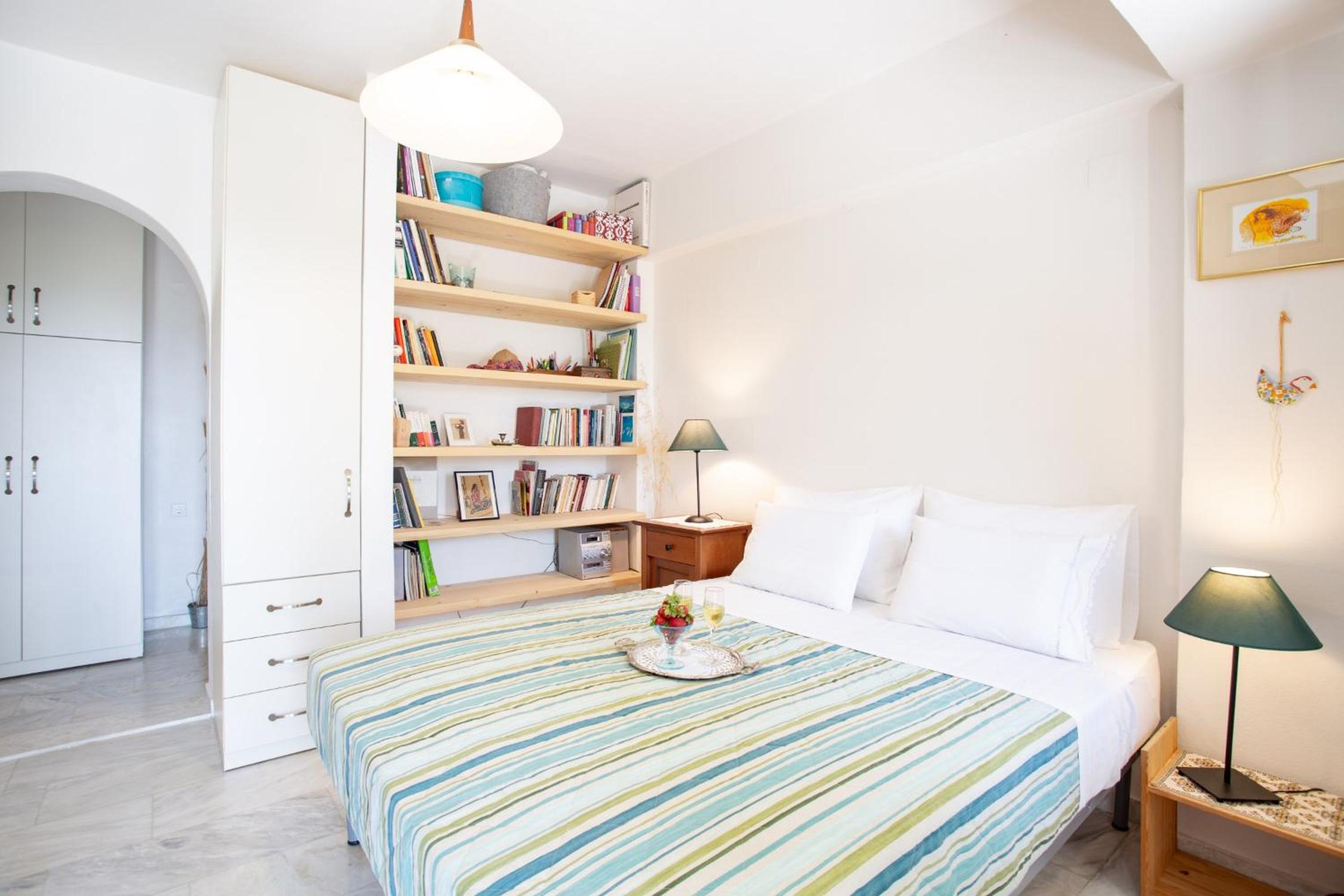 LUX STUDIO IN 4* SECLUDED VILLA WITH POOL - Photo 6