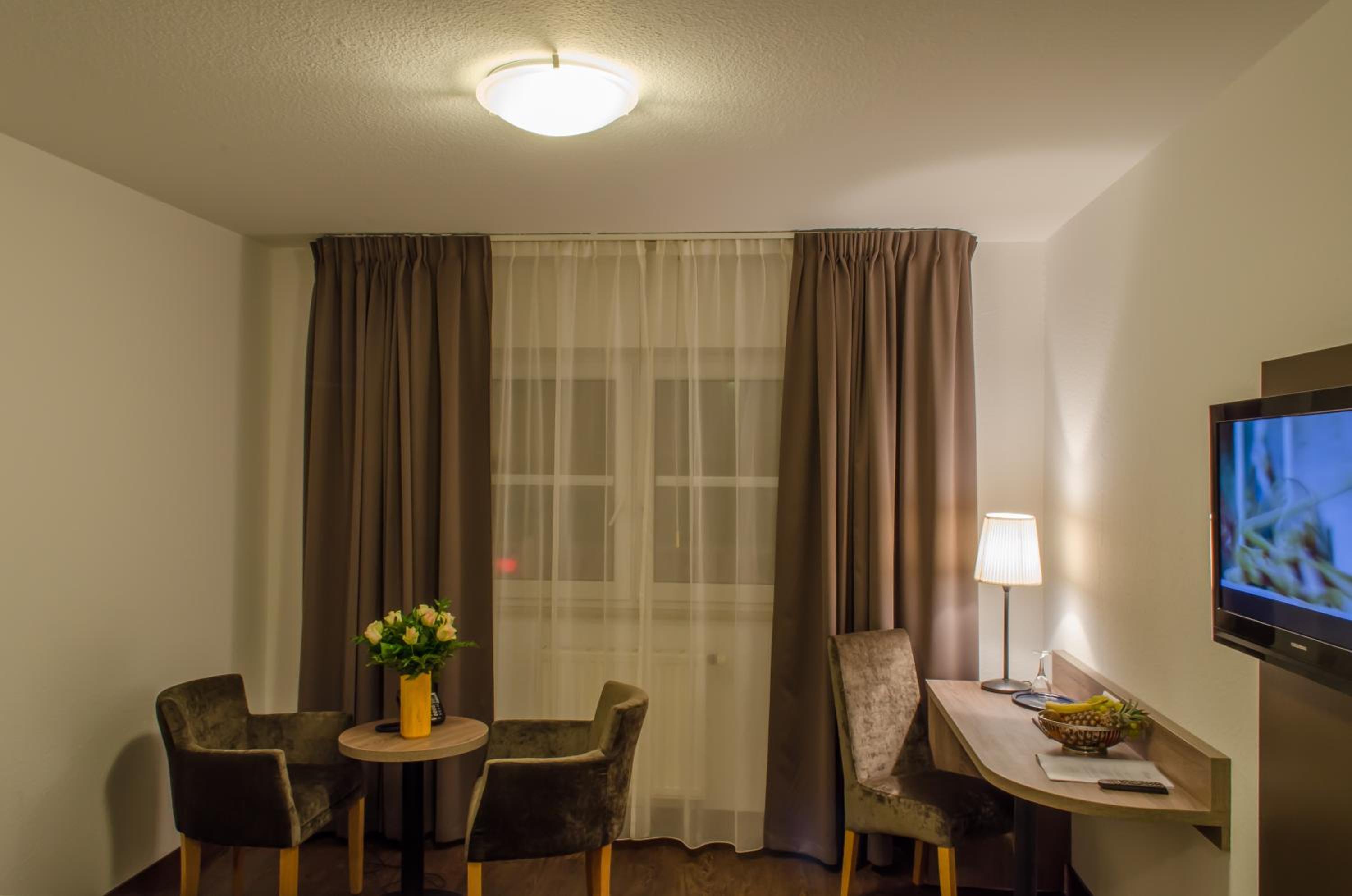 Double or Twin Room photo 2