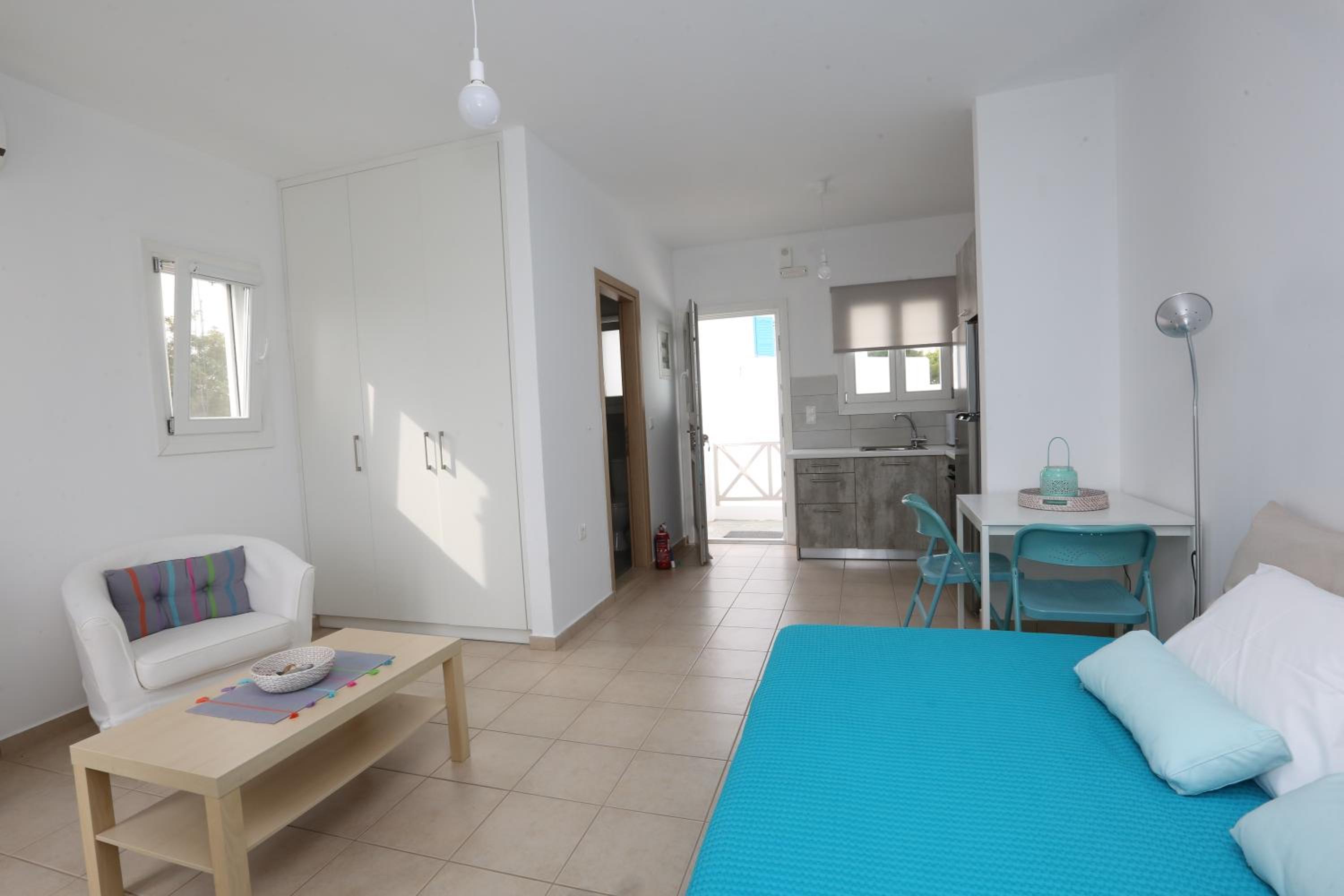 One-Bedroom House photo 3