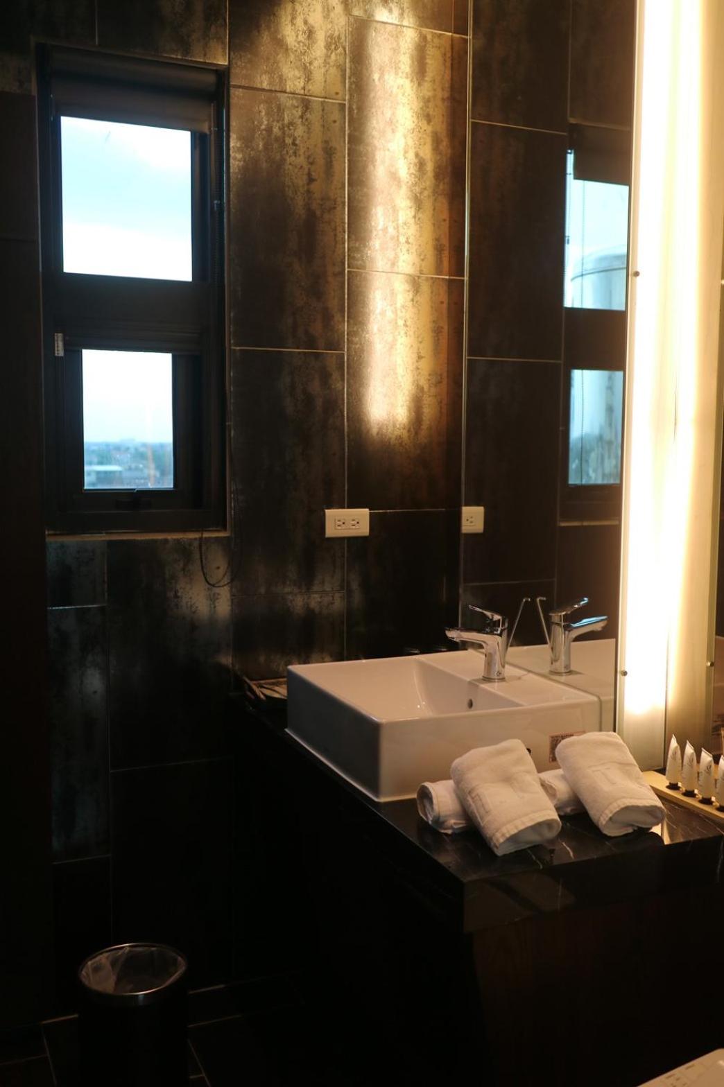 Luxury Quadruple Room photo 3