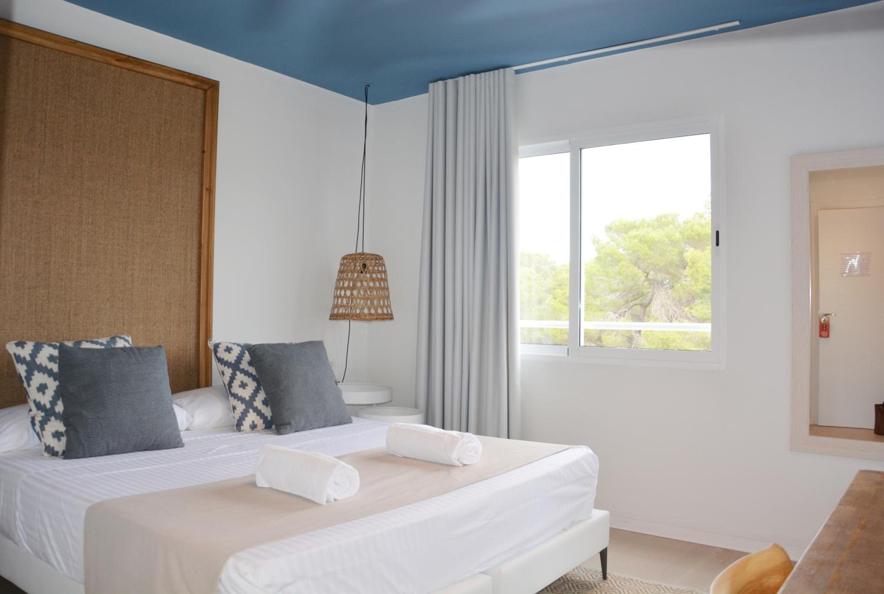 Superior Double Room - Photo 15