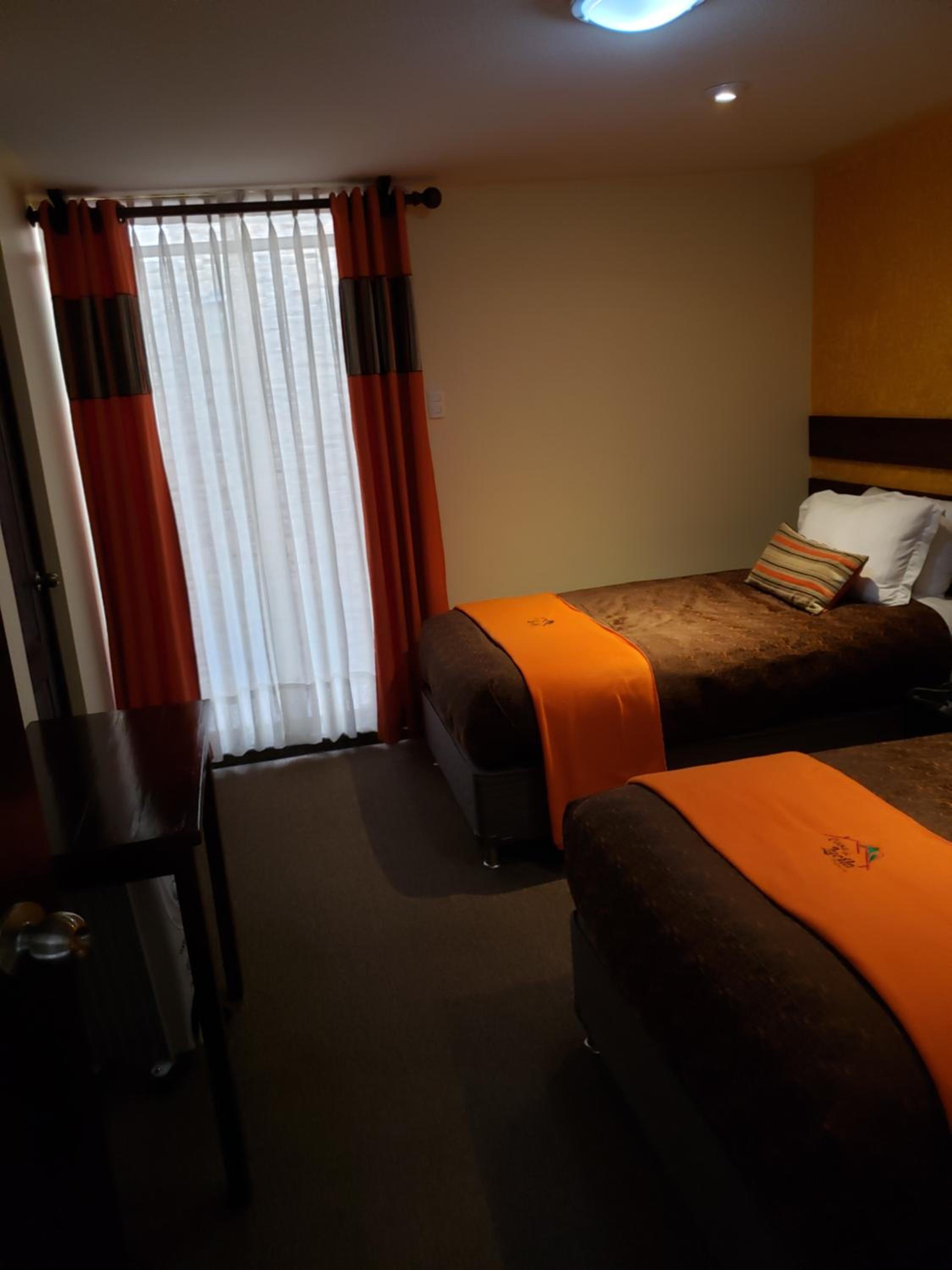 Standard Queen Room with Two Queen Beds photo 2