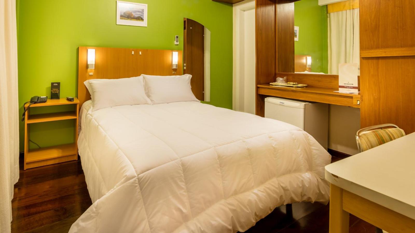 Standard Room with 1 Double Bed photo 1
