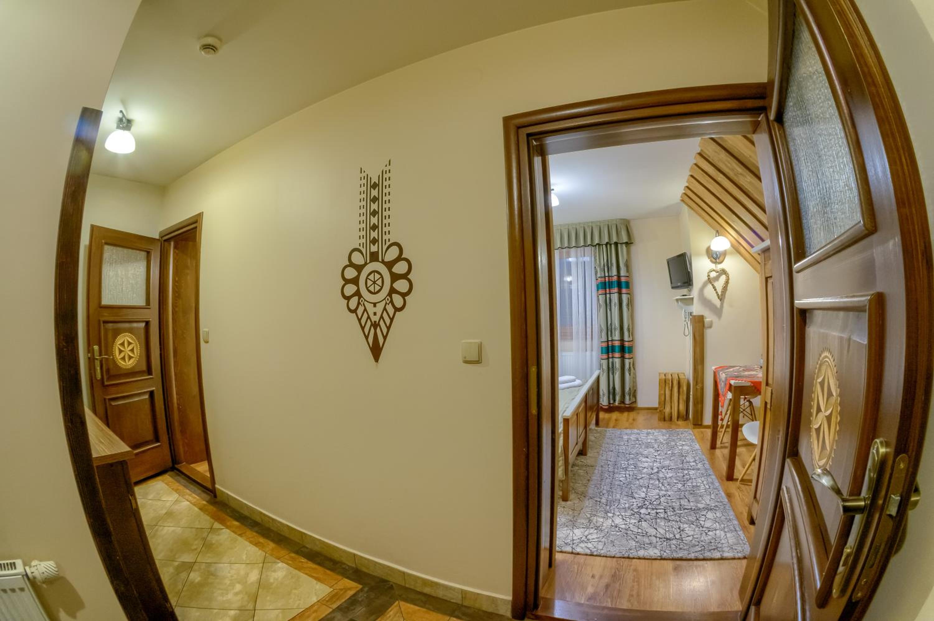 Studio (4 Adults) - Photo 11