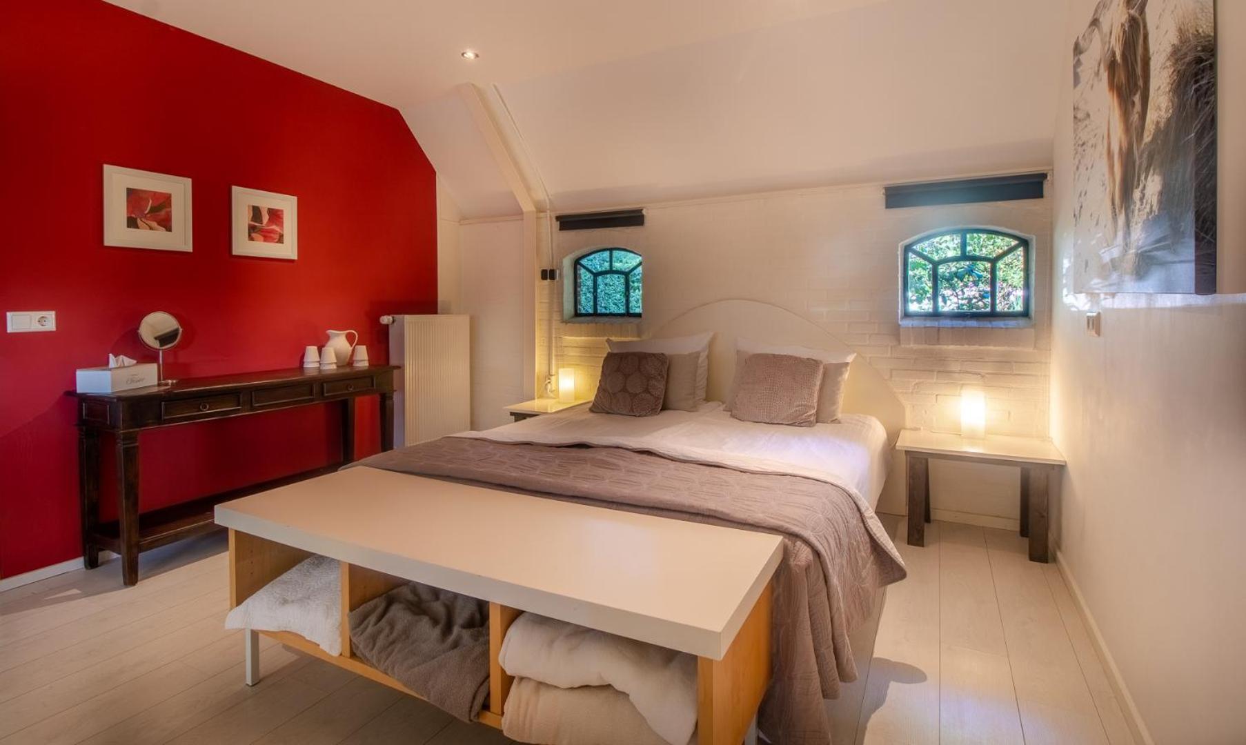 Large Double Room photo 1