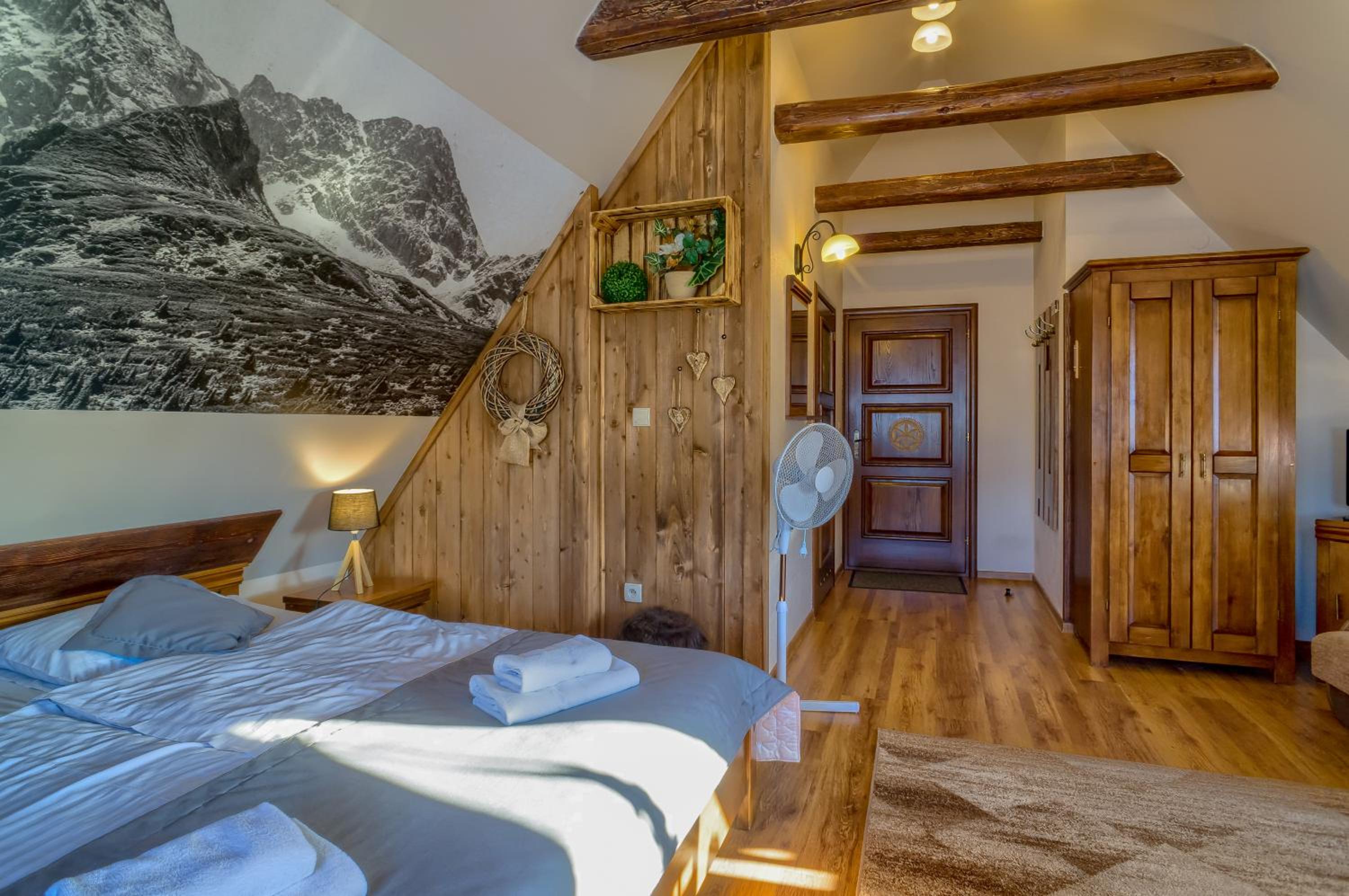 Triple Room - Photo 16