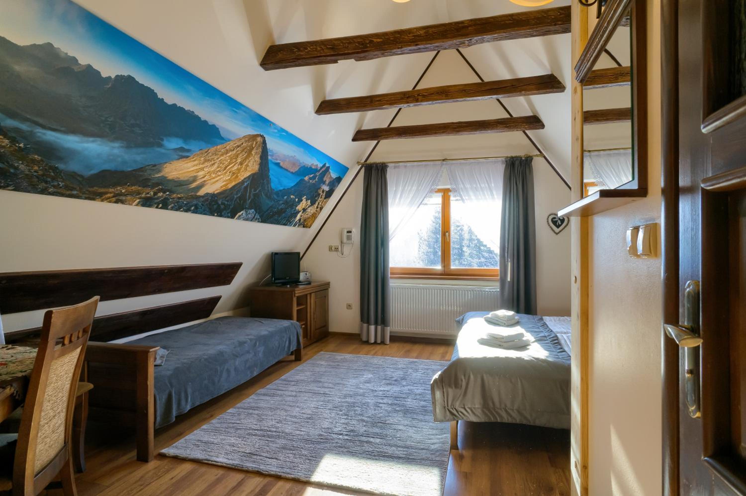 Triple Room - Photo 22
