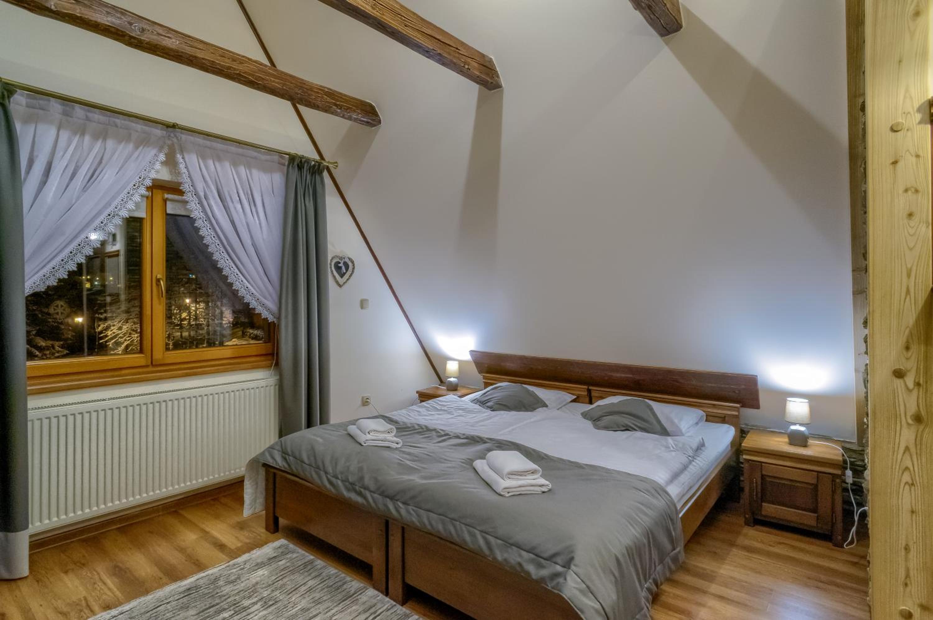 Triple Room - Photo 11