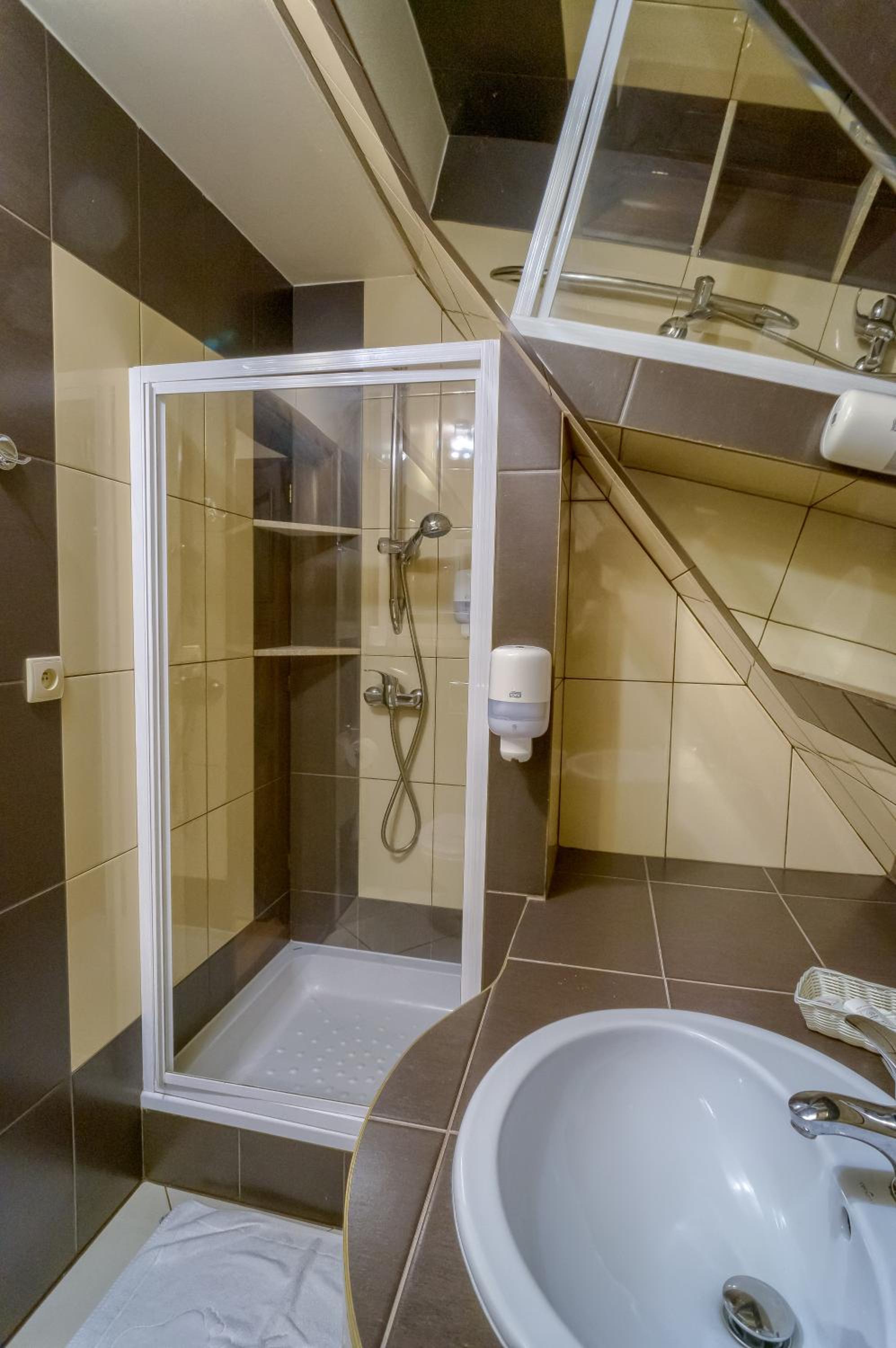 Triple Room - Photo 4