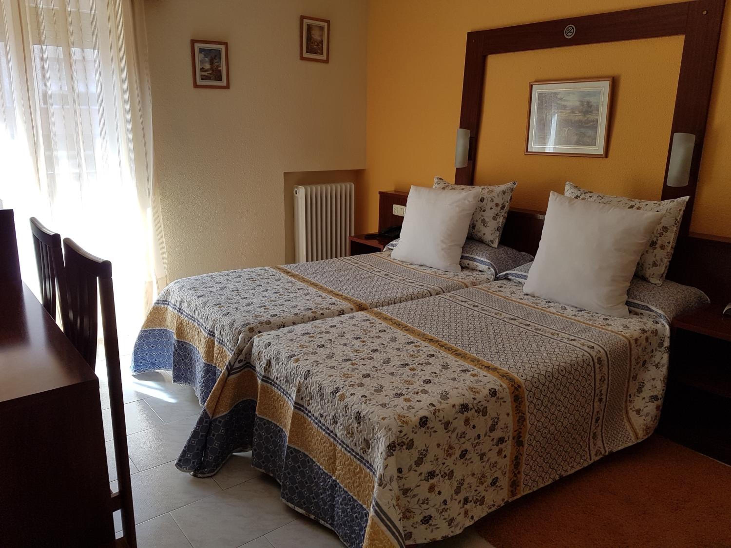 Twin Room photo 2
