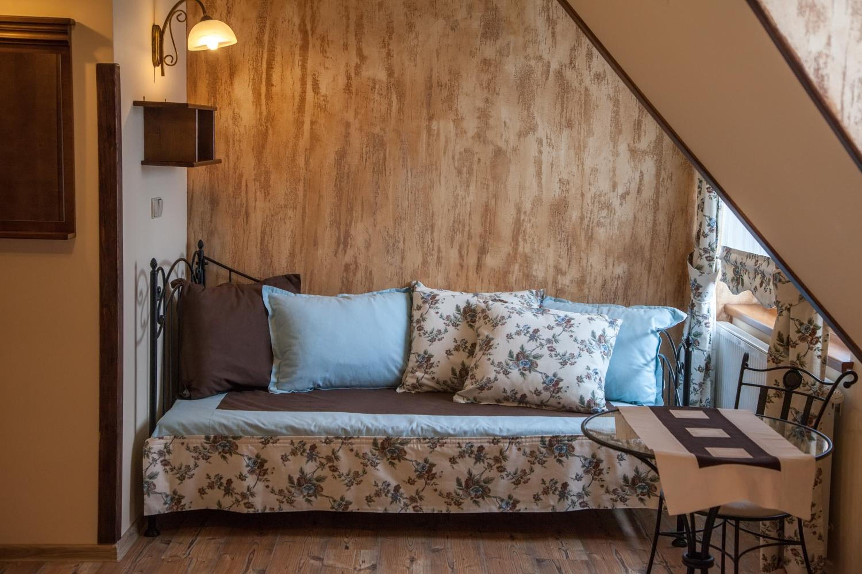 Triple Room - Photo 8