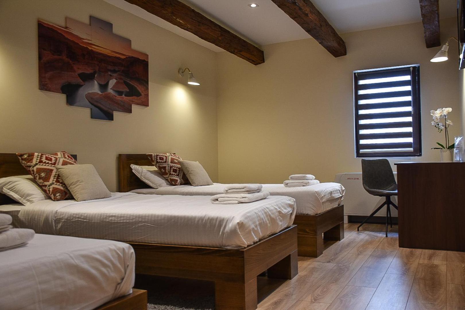 Triple Room photo 2