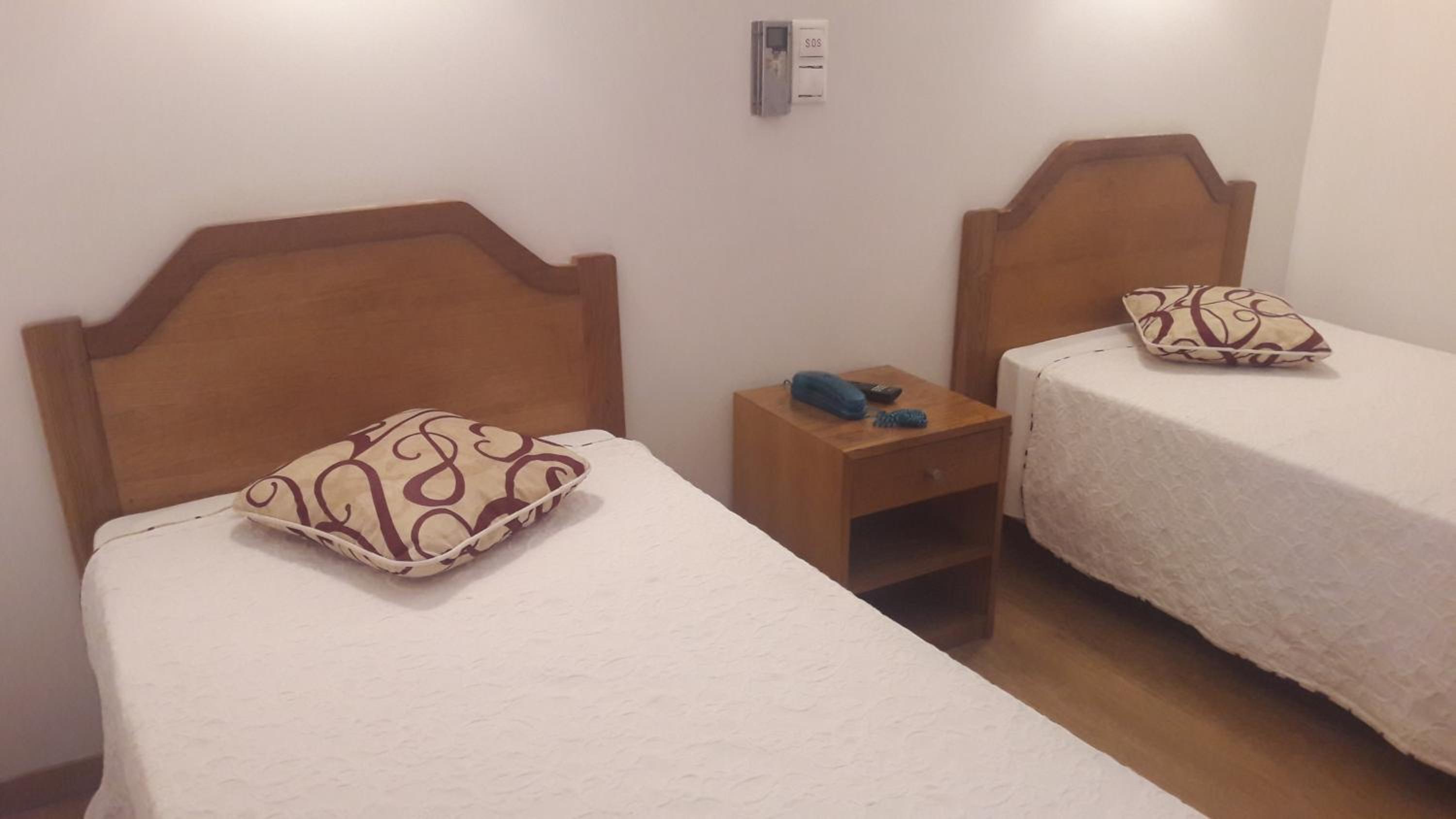 Double Room - Photo 9