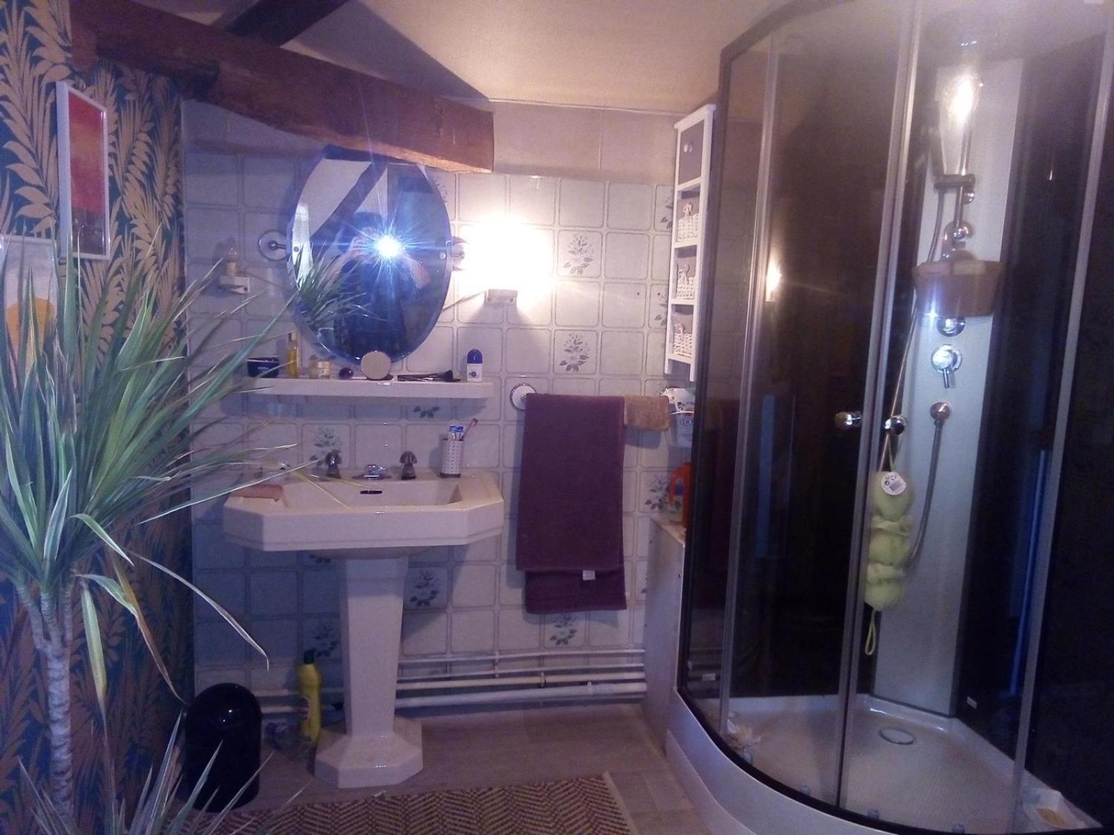 Double Room with Garden View - Photo 8