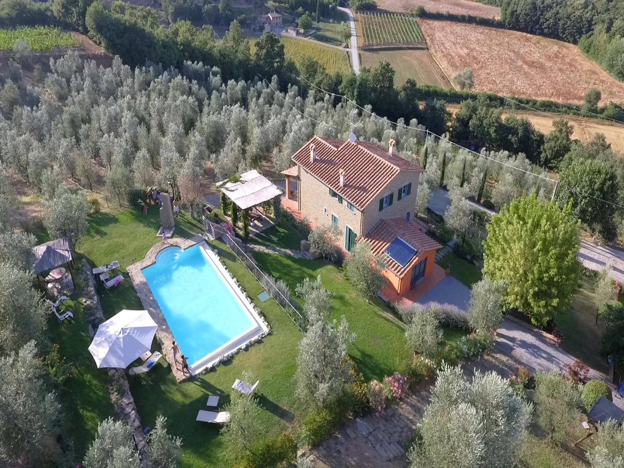 Villa photo 3