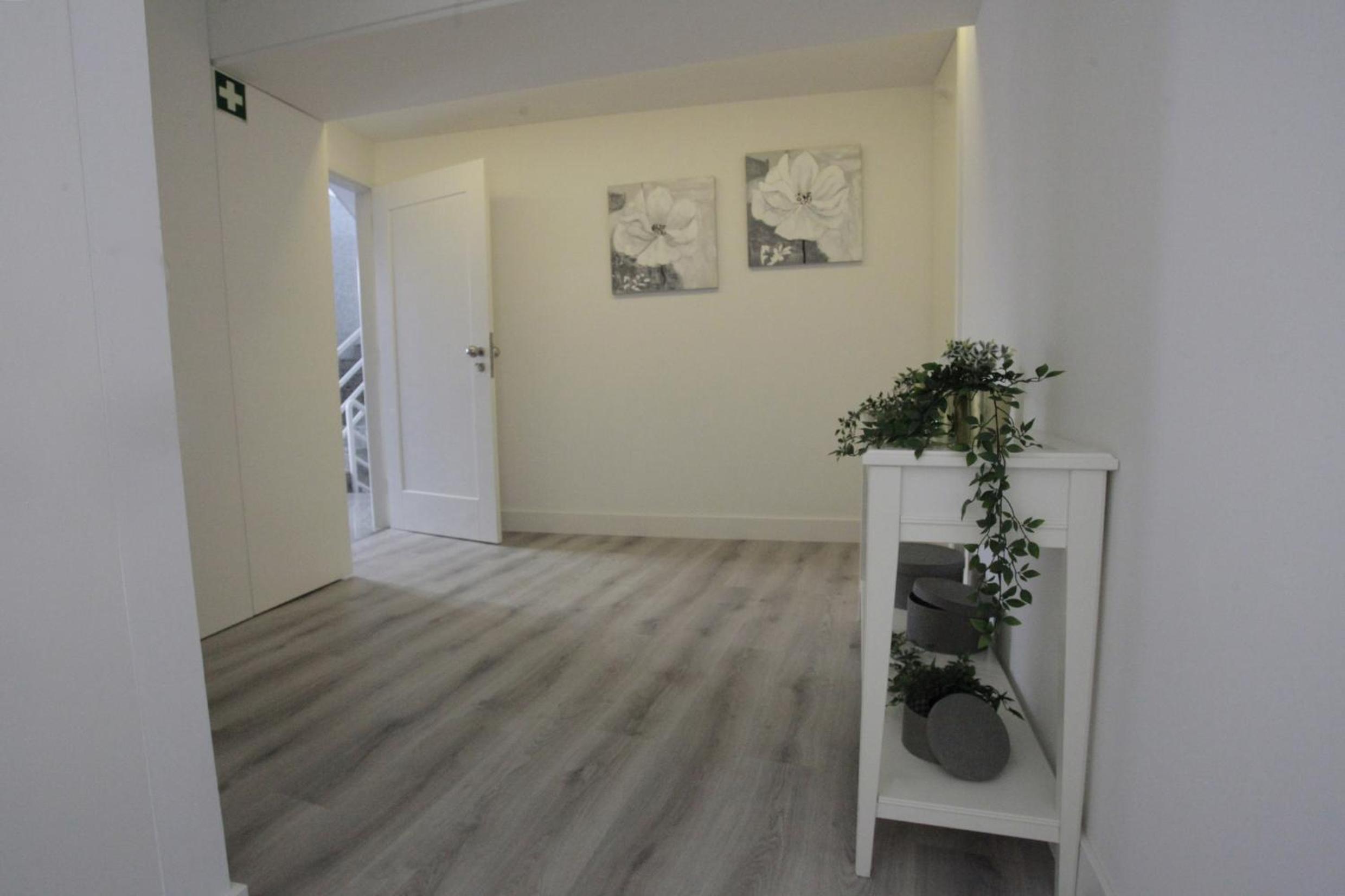 Two-Bedroom Apartment - Photo 4