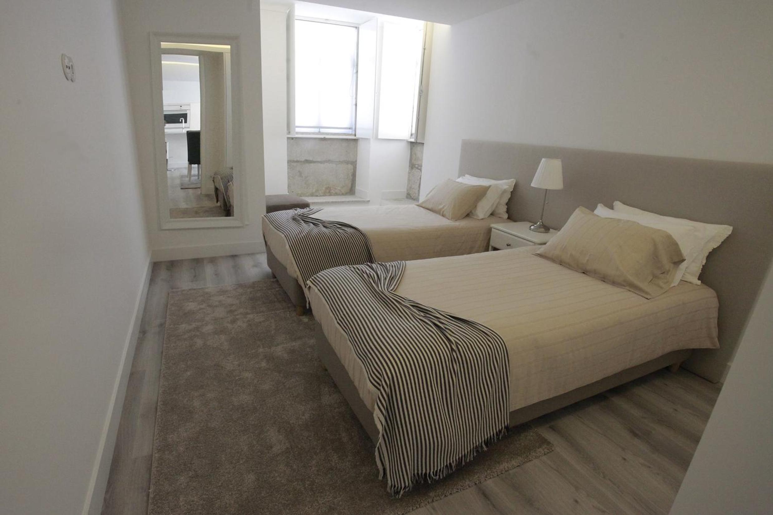 Two-Bedroom Apartment - Photo 12