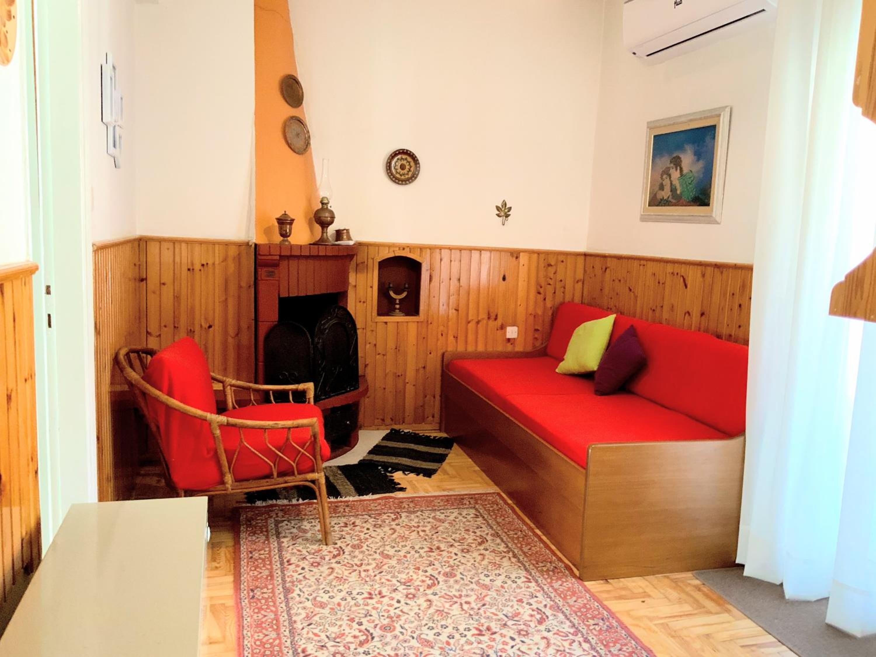 Apartment with Mountain View photo 1