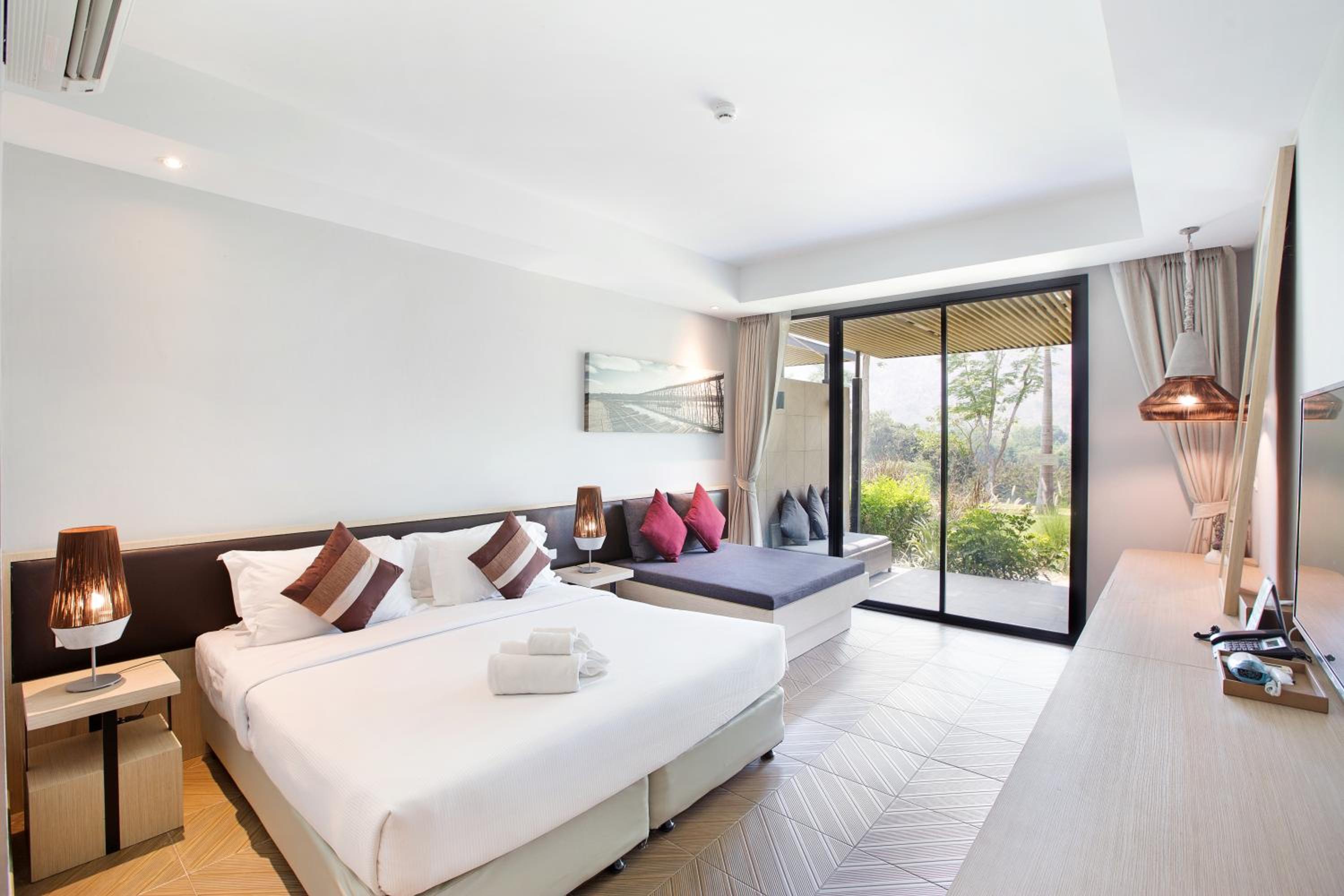 Grand Deluxe Double Room