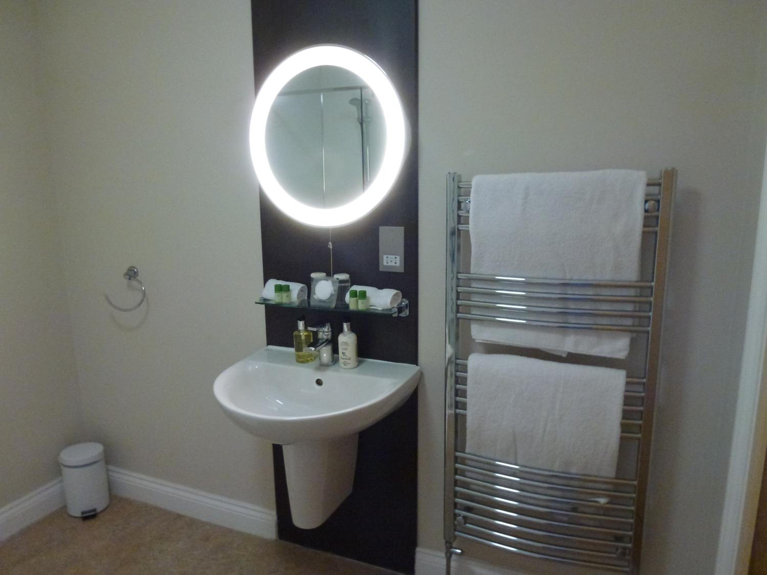 Deluxe Double or Twin Room with Sea View photo 2