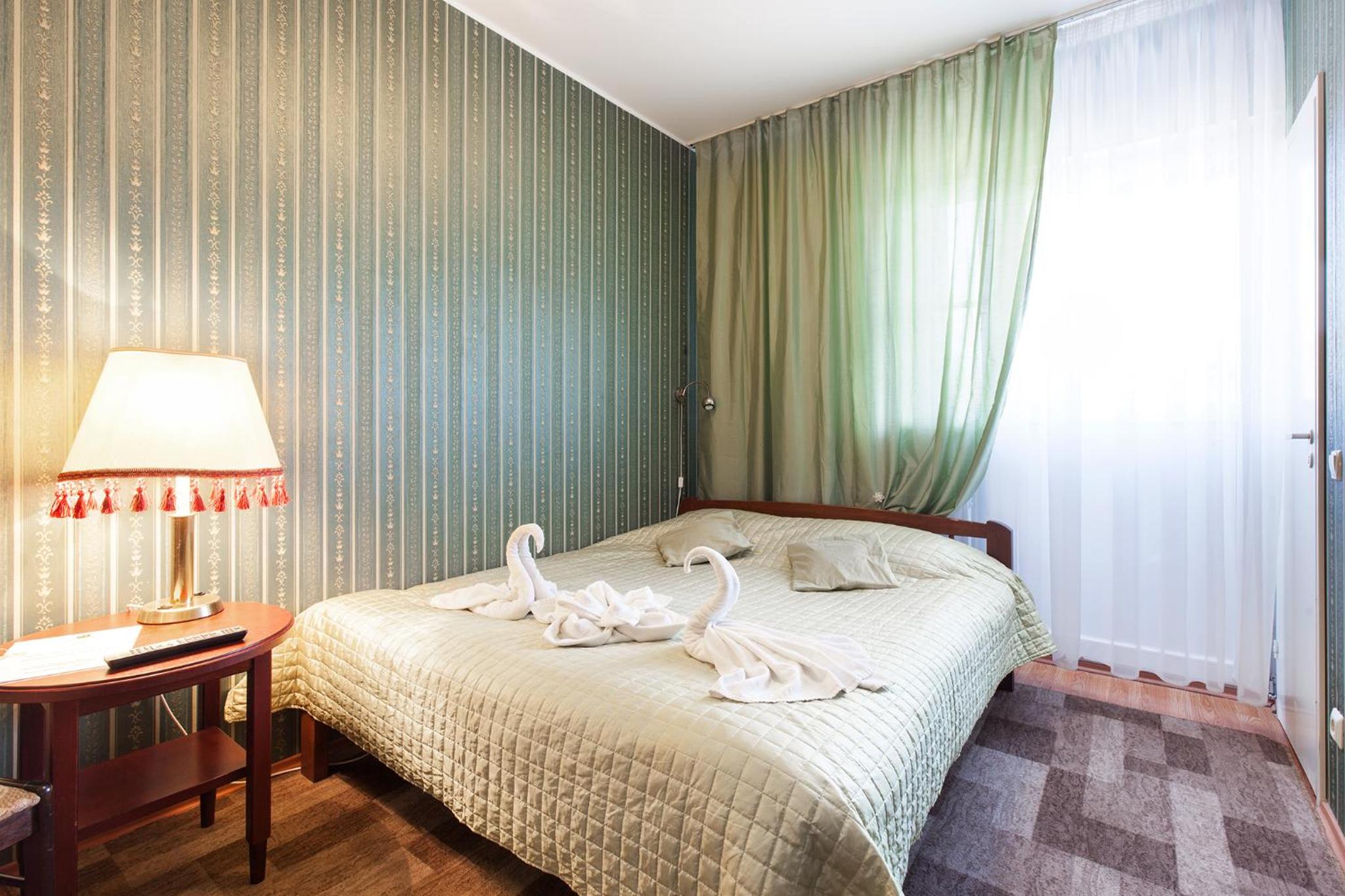 Double Room With Private Shower