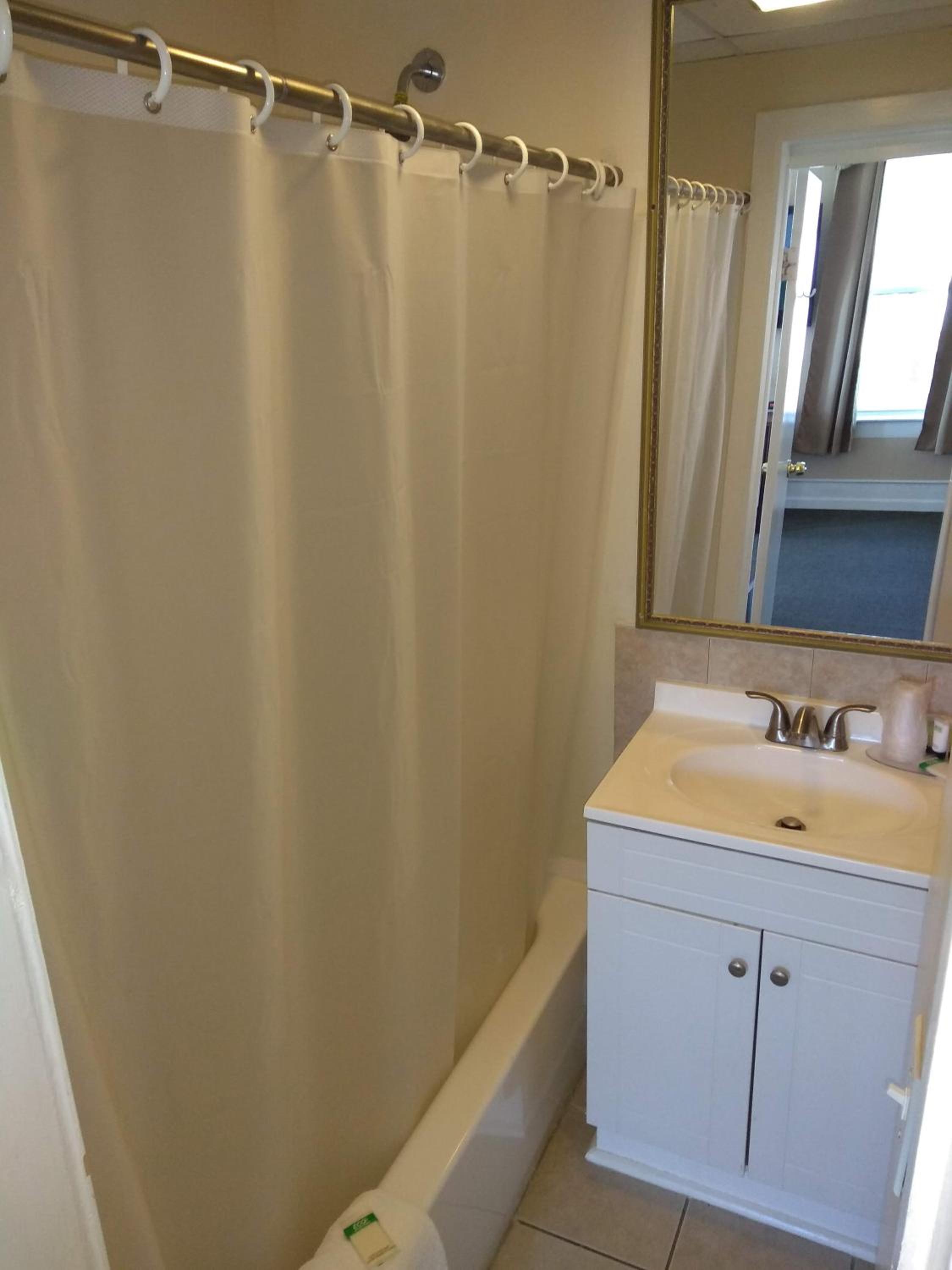 Two-Bedroom Suite photo 3