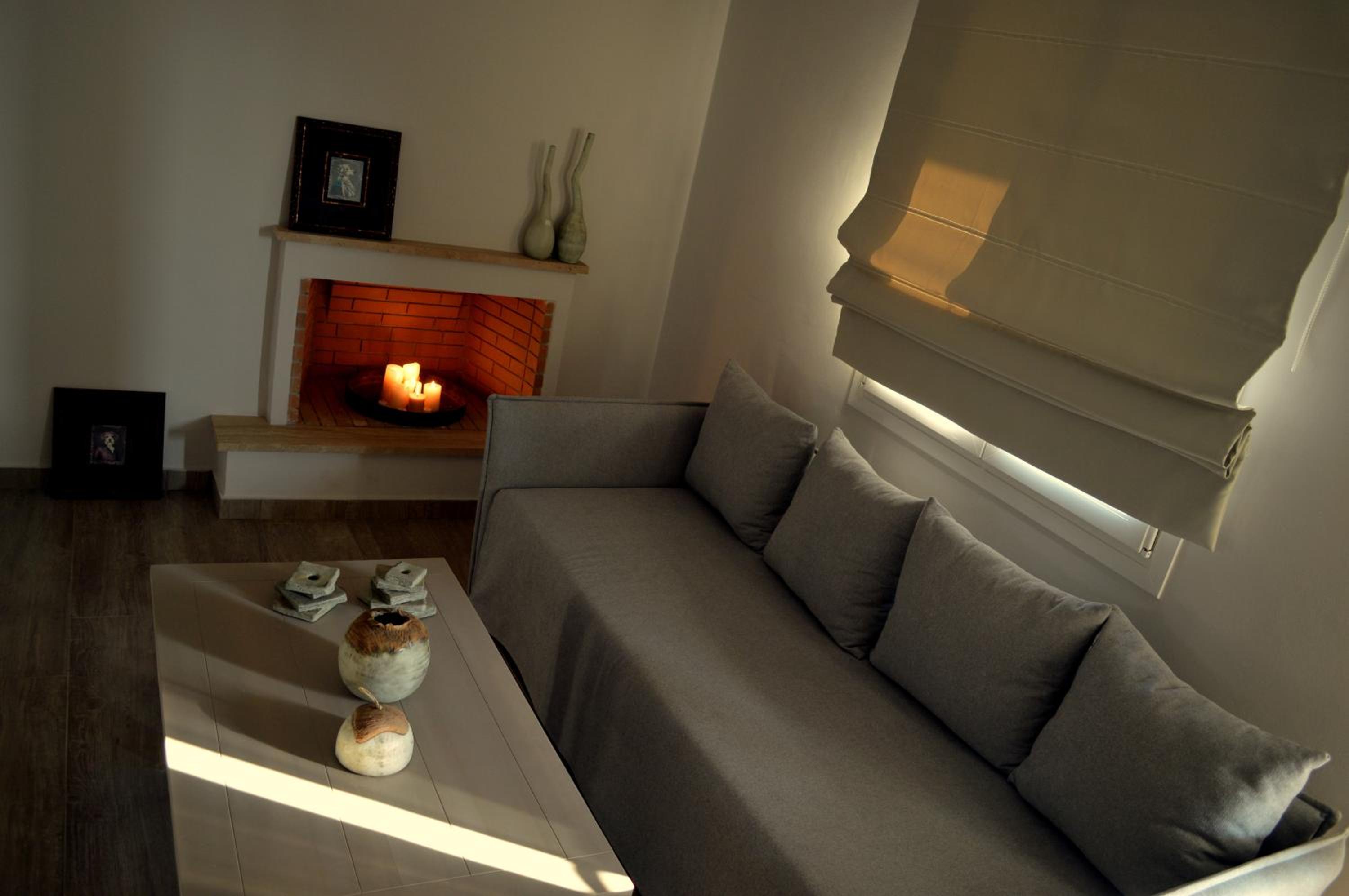 Apartment with Sea View - Photo 8
