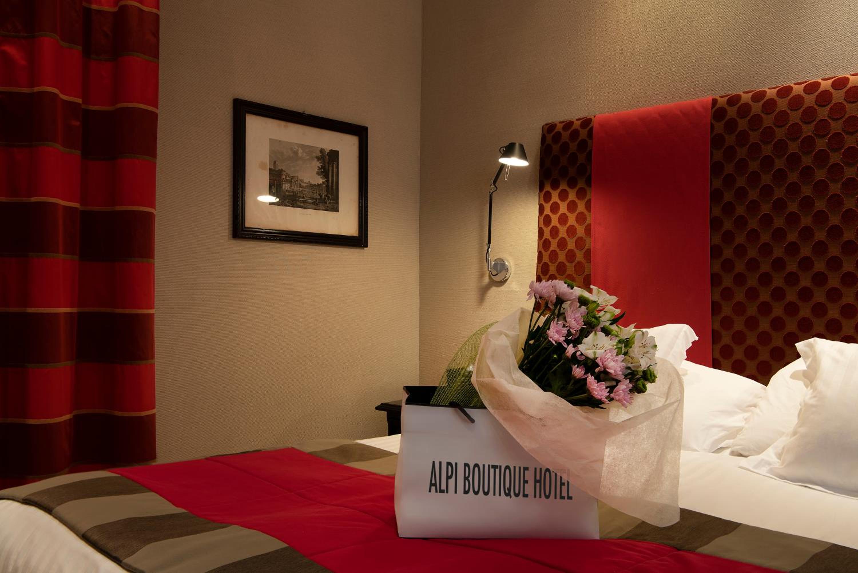Deluxe Double Room with Spa Bath