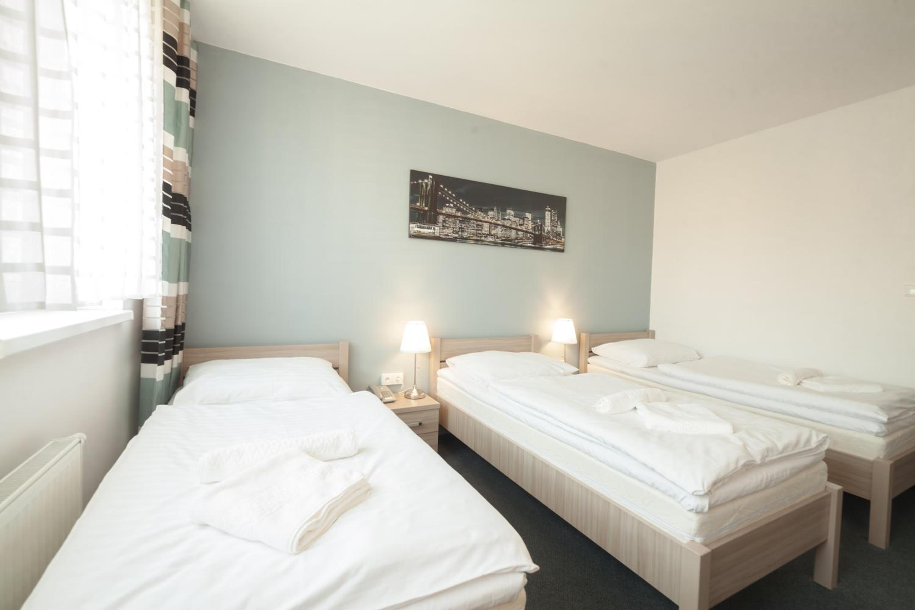Deluxe Triple Room photo 3
