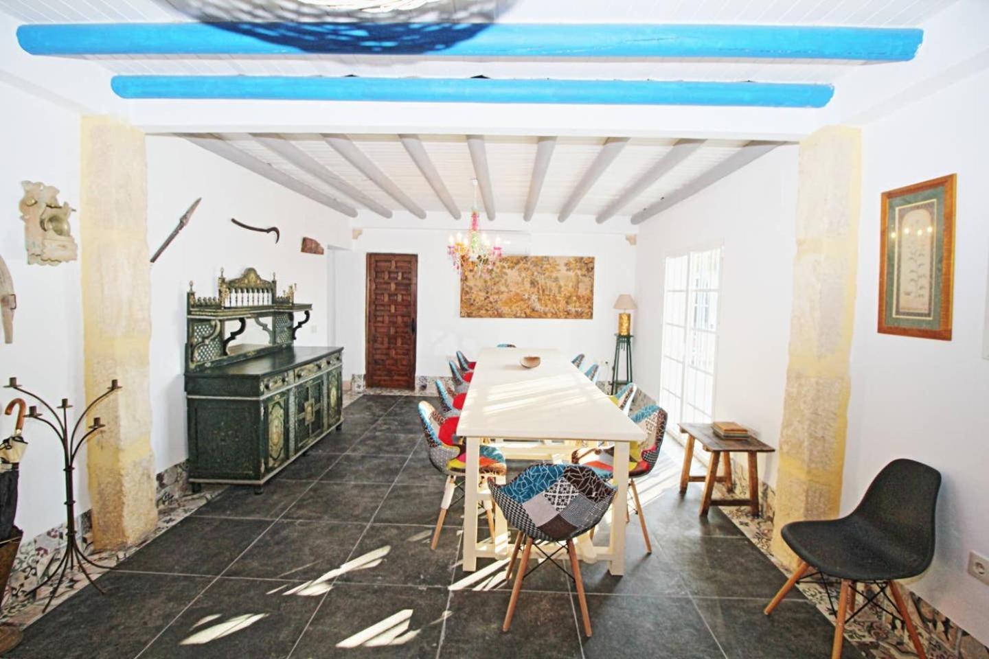 Villa photo 2