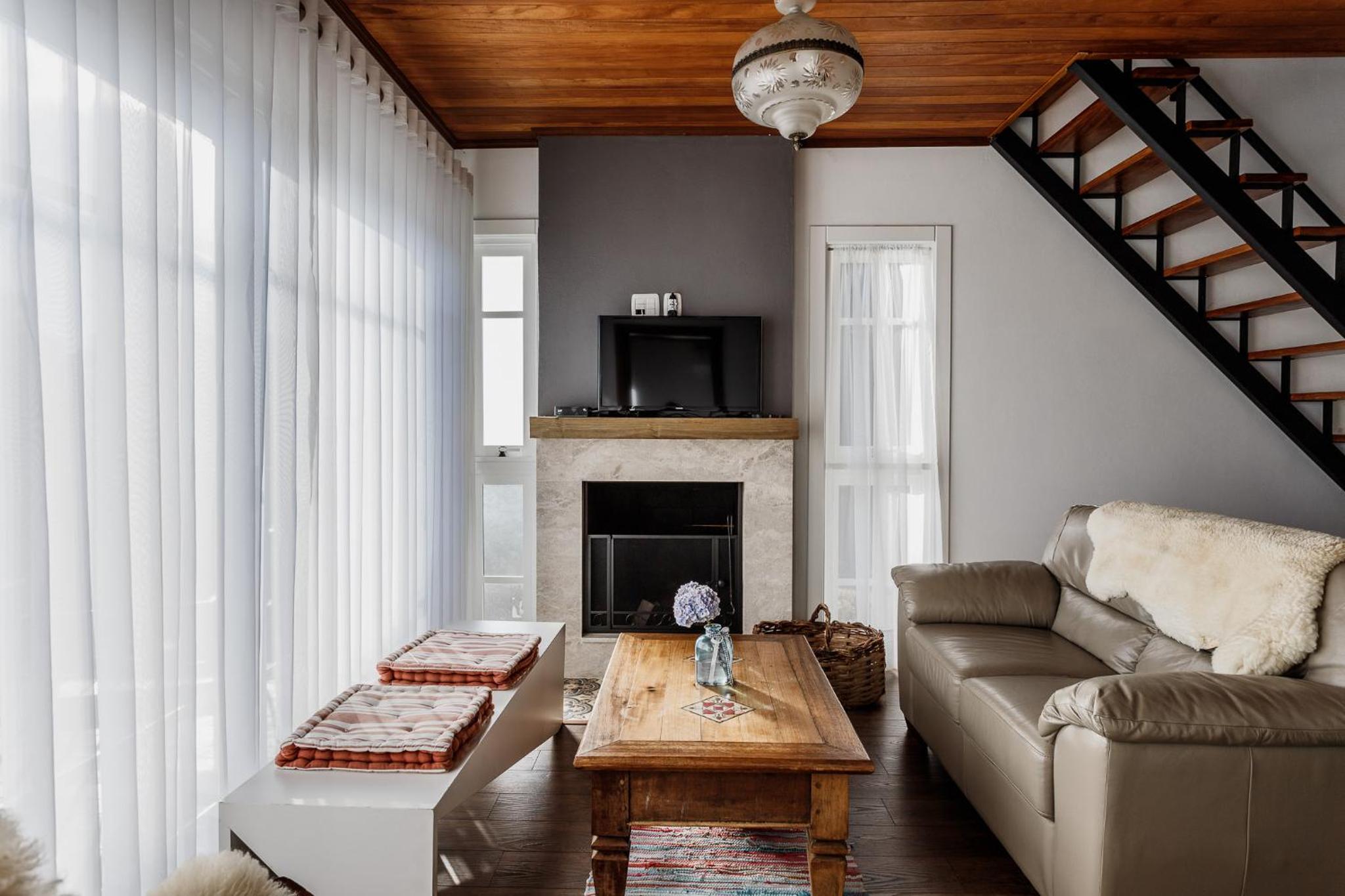 Chalet with fireplace photo 2