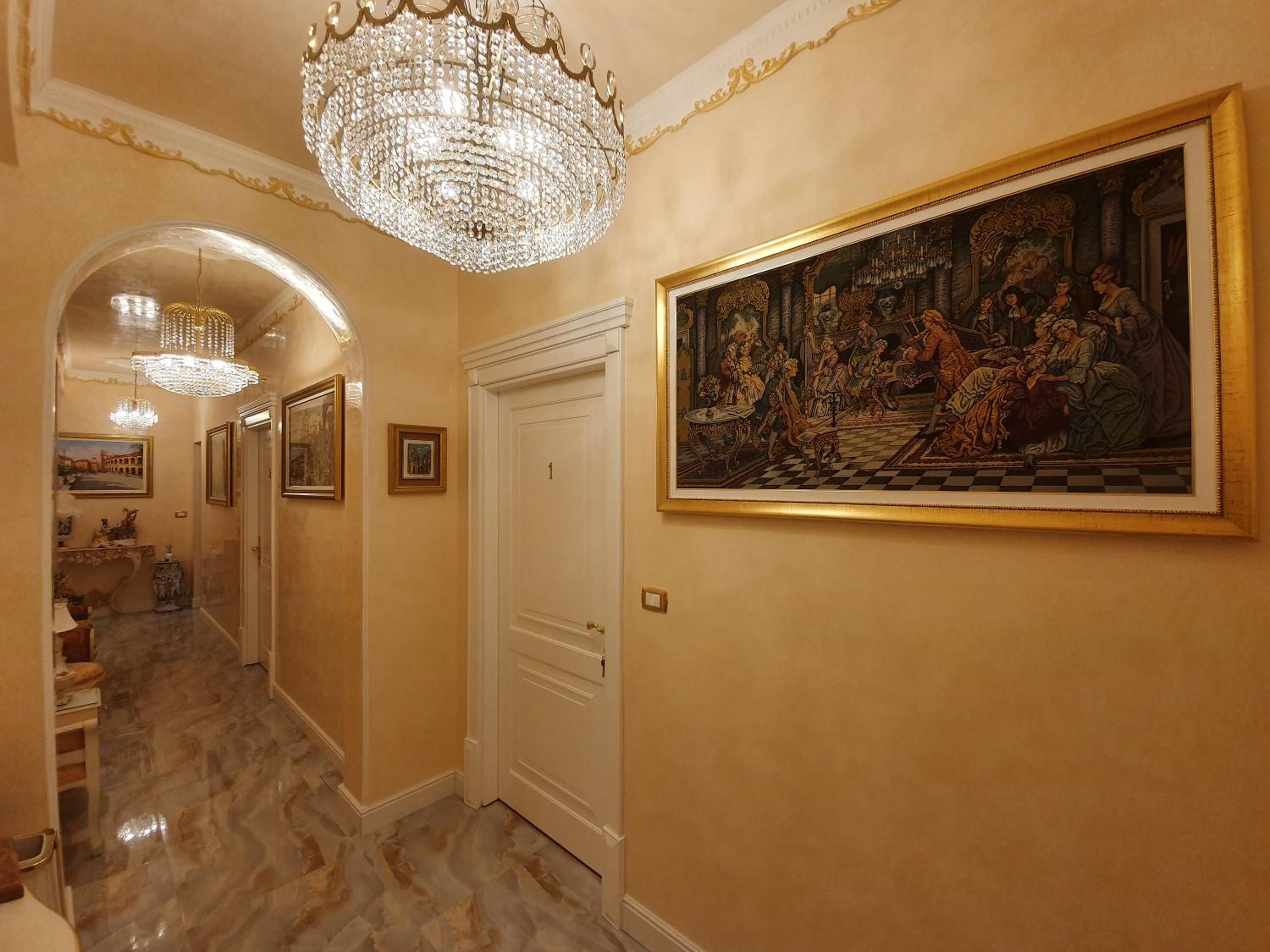 Deluxe Double Room with Balcony - Photo 20