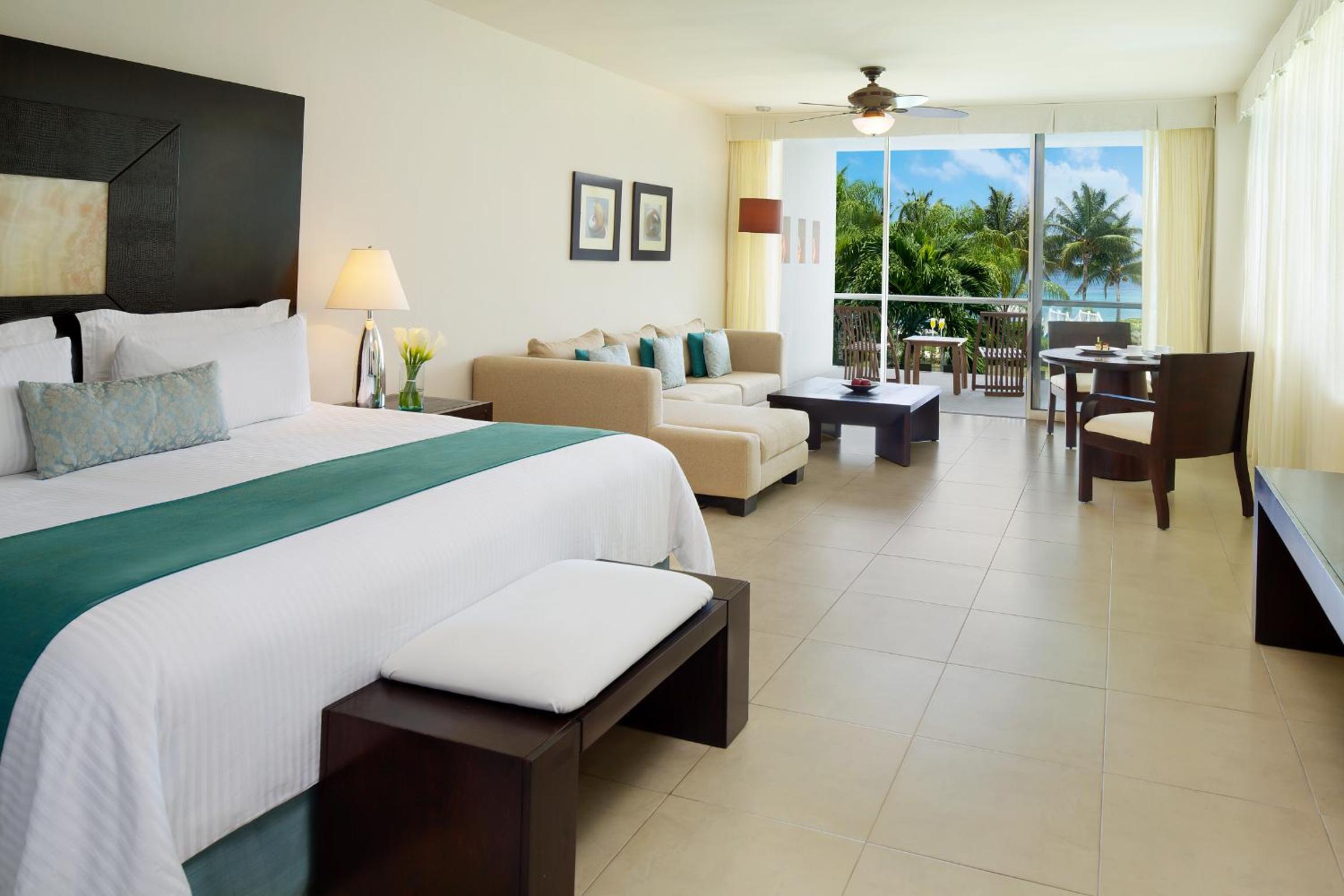 Junior Suite Ocean View Terrace King