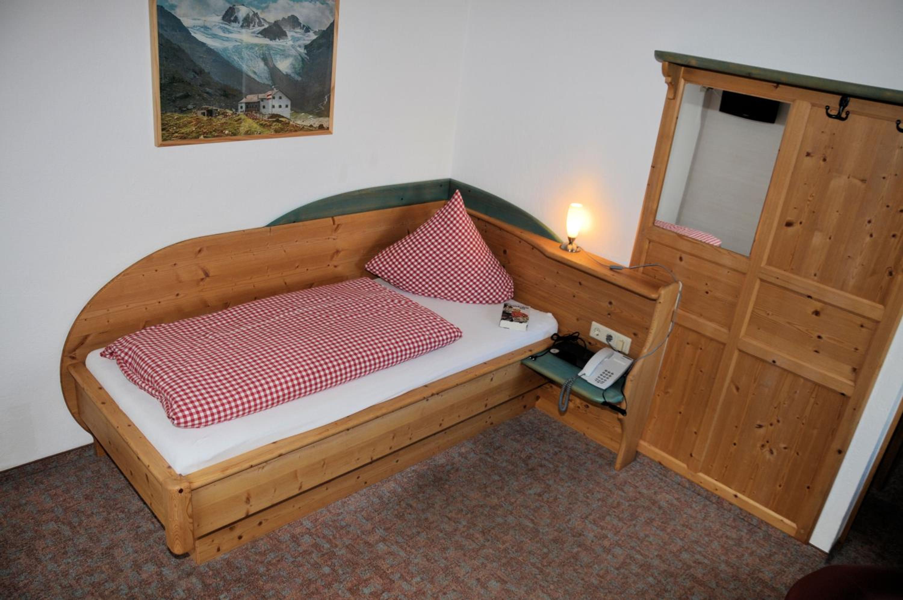 Single Room photo 1