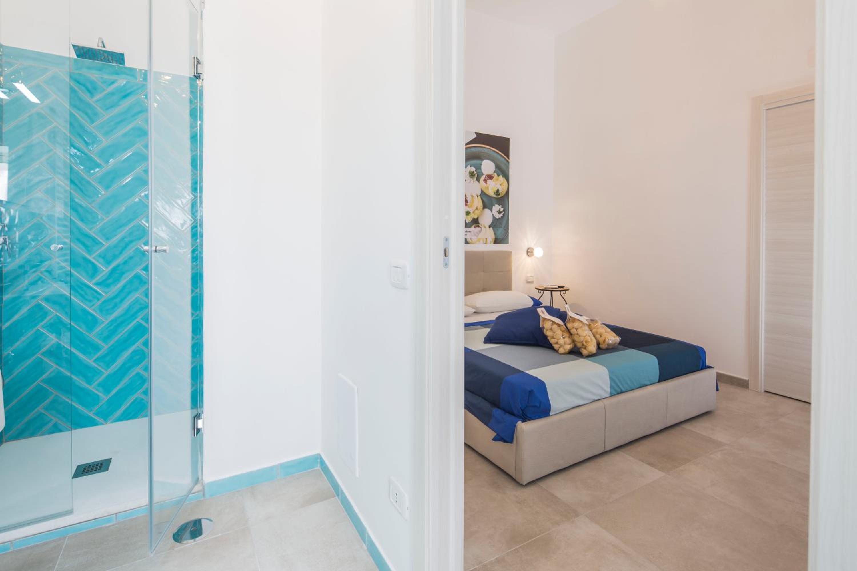 Standard Double Room - Photo 4
