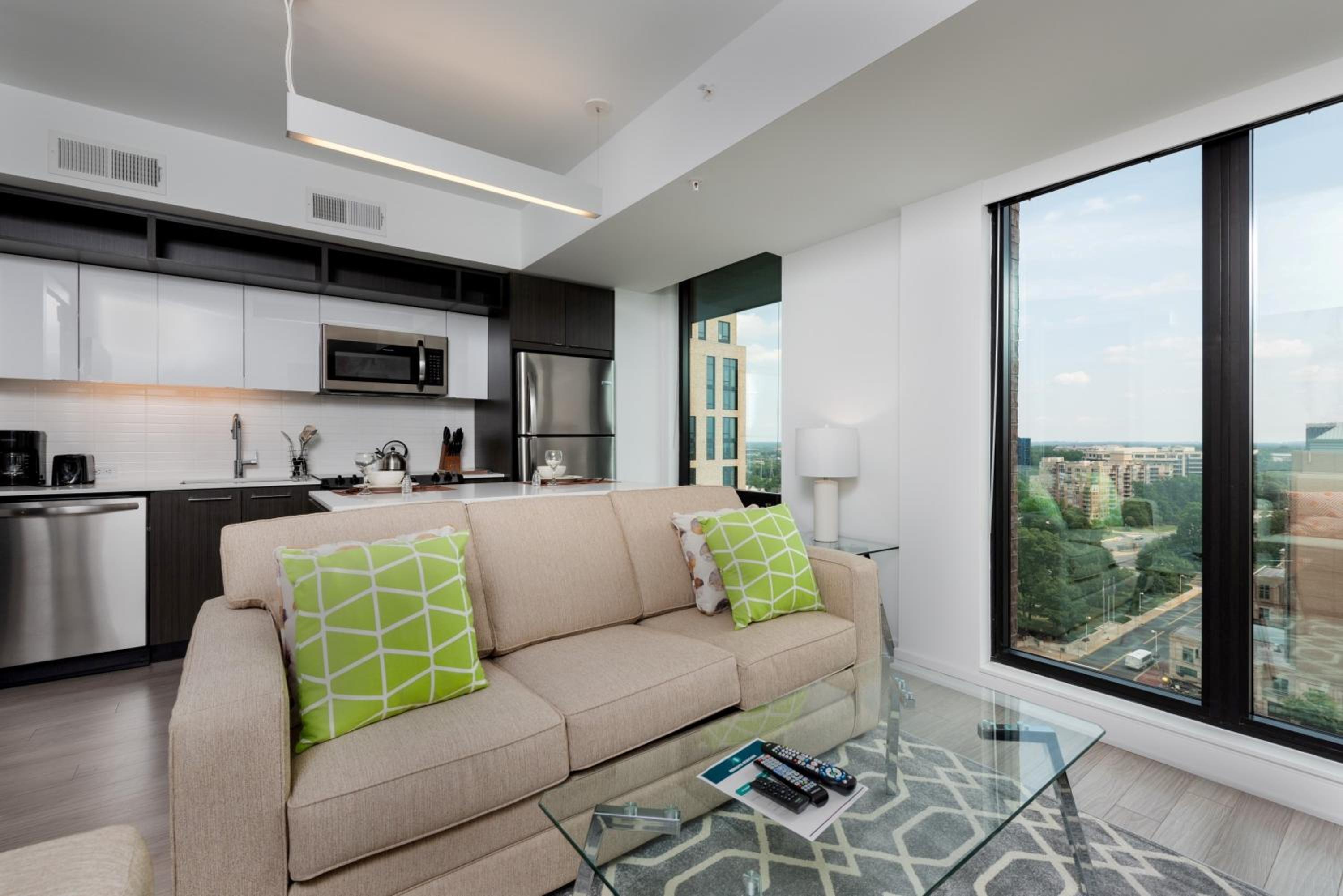 Junior One-Bedroom Apartment photo 1