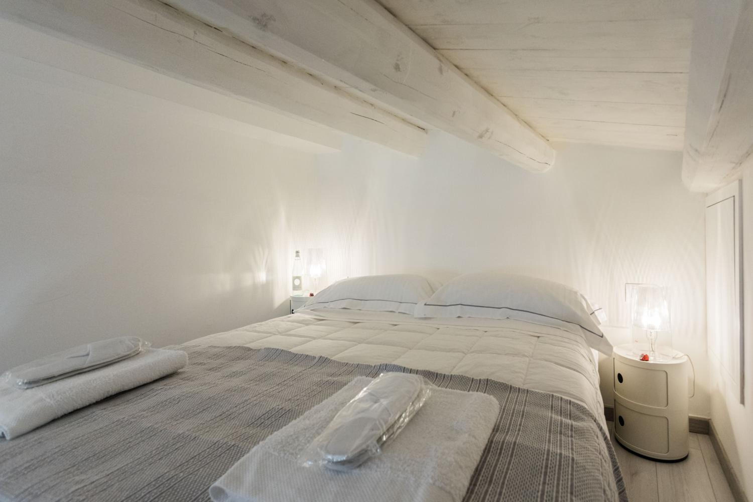 Loft - Photo 11