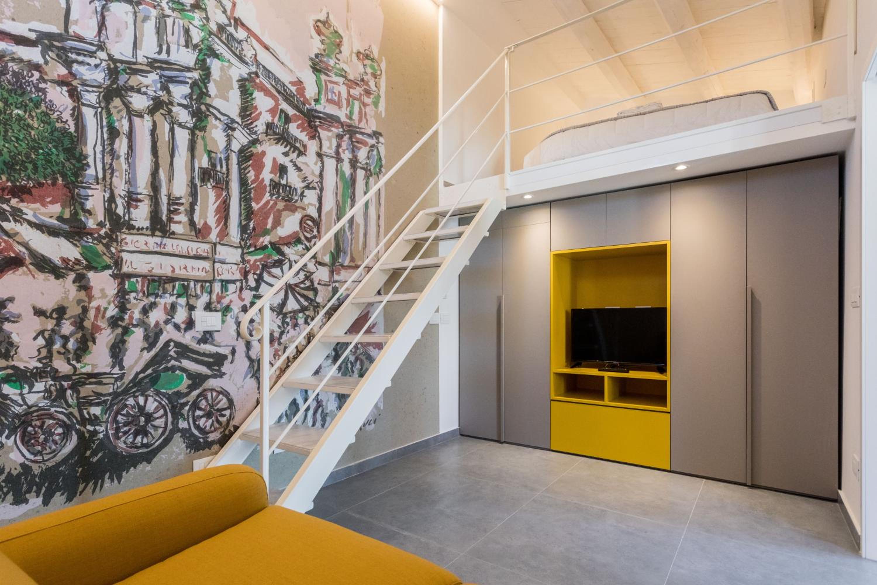 Loft - Photo 9