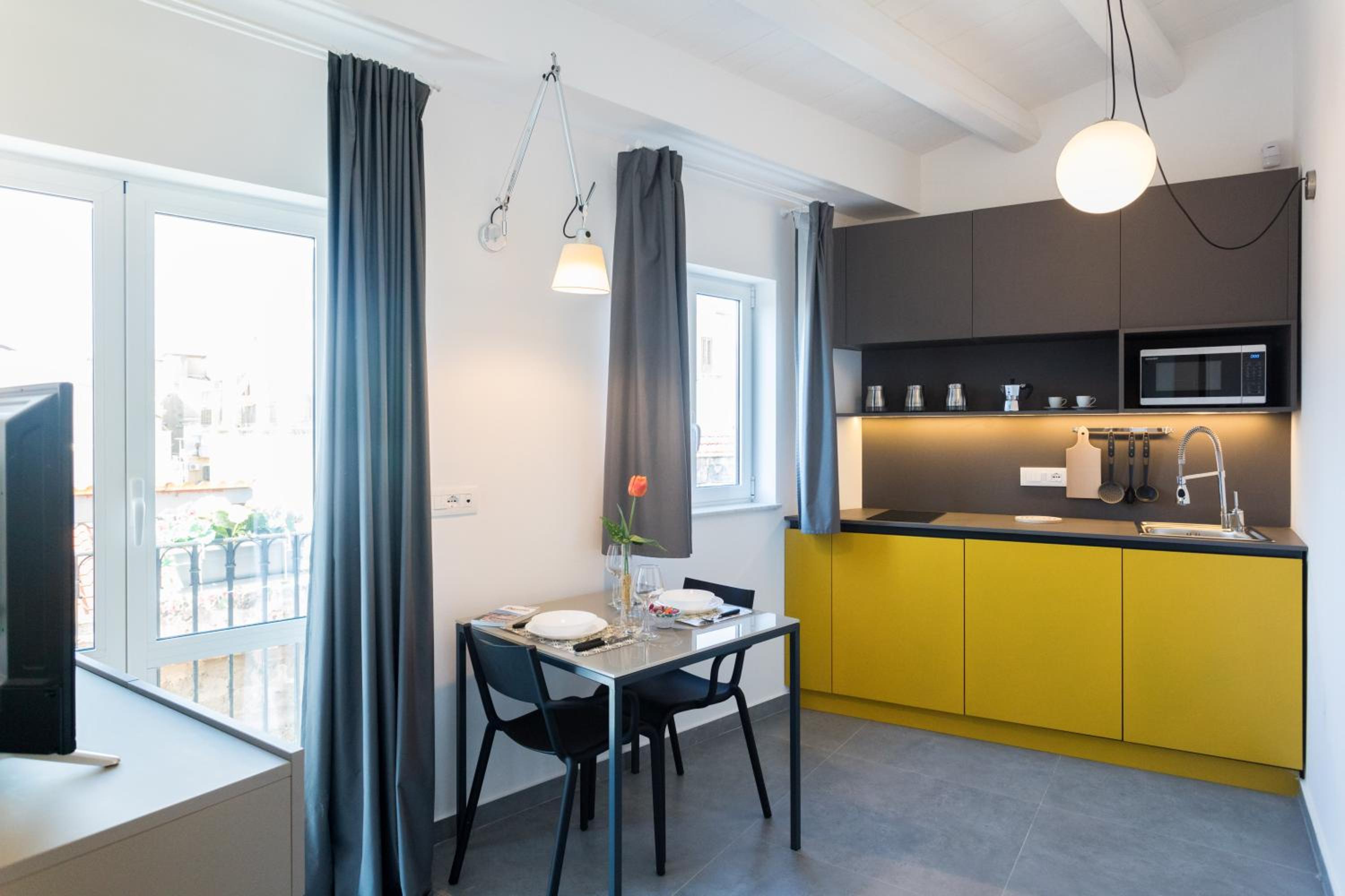 Loft - Photo 16