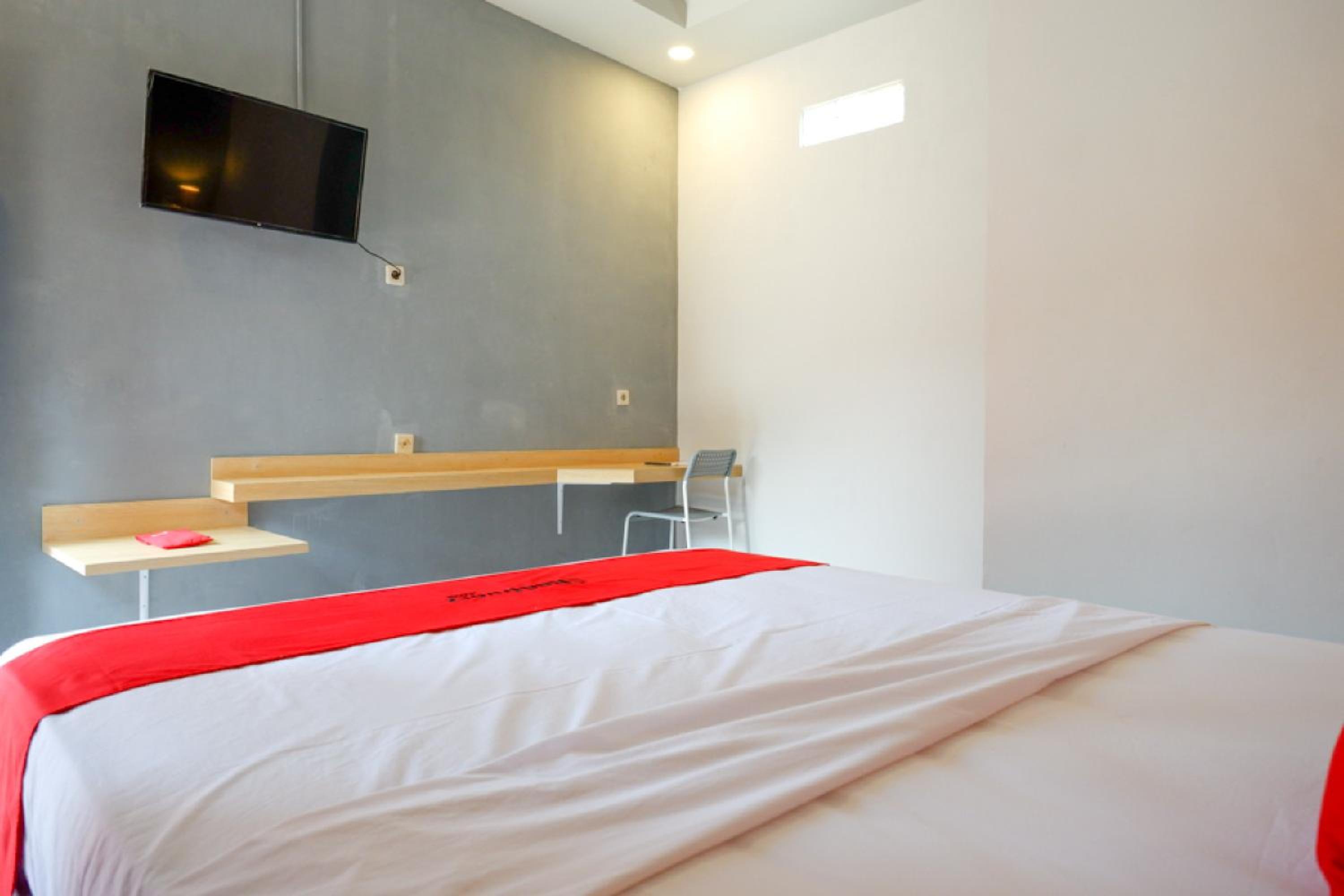 Double Room - Photo 12