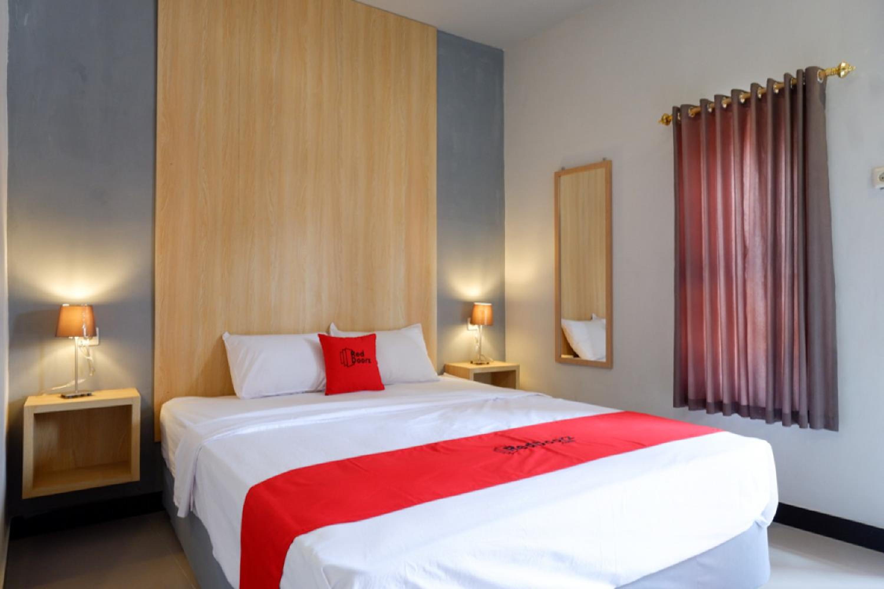 Double Room - Photo 8