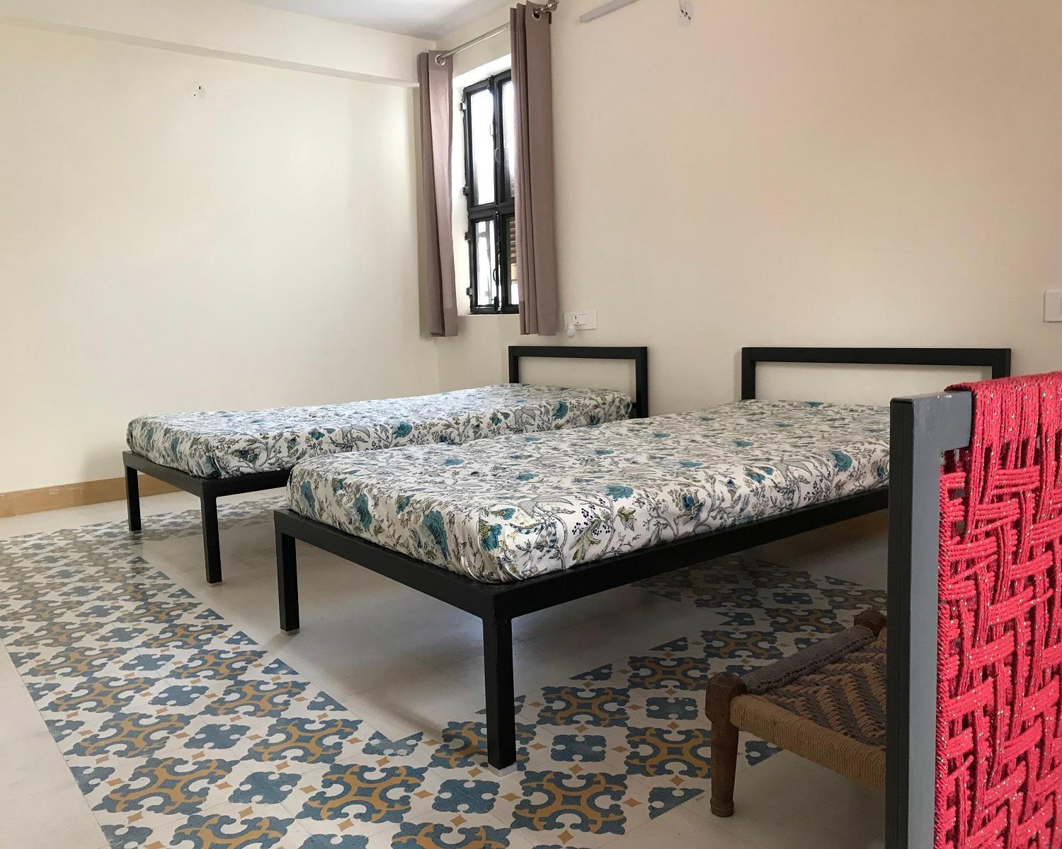 Standard Double Room - Photo 10