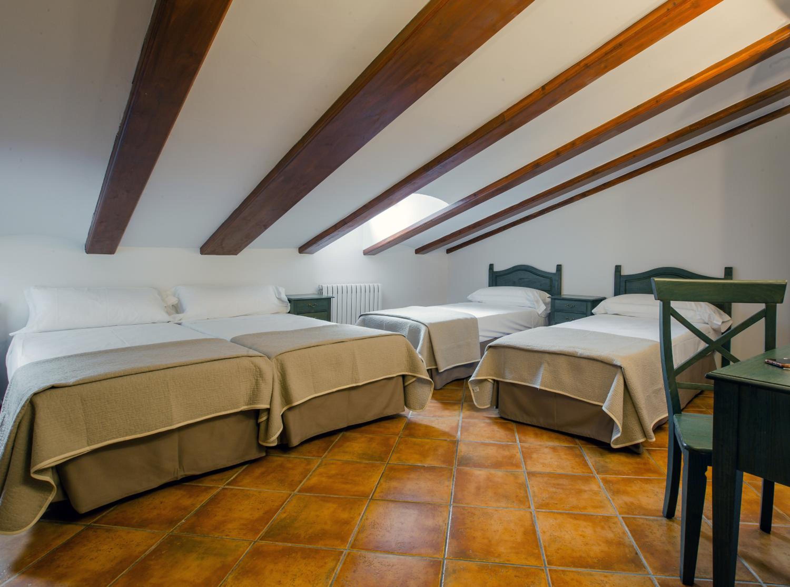Quadruple Room photo 3