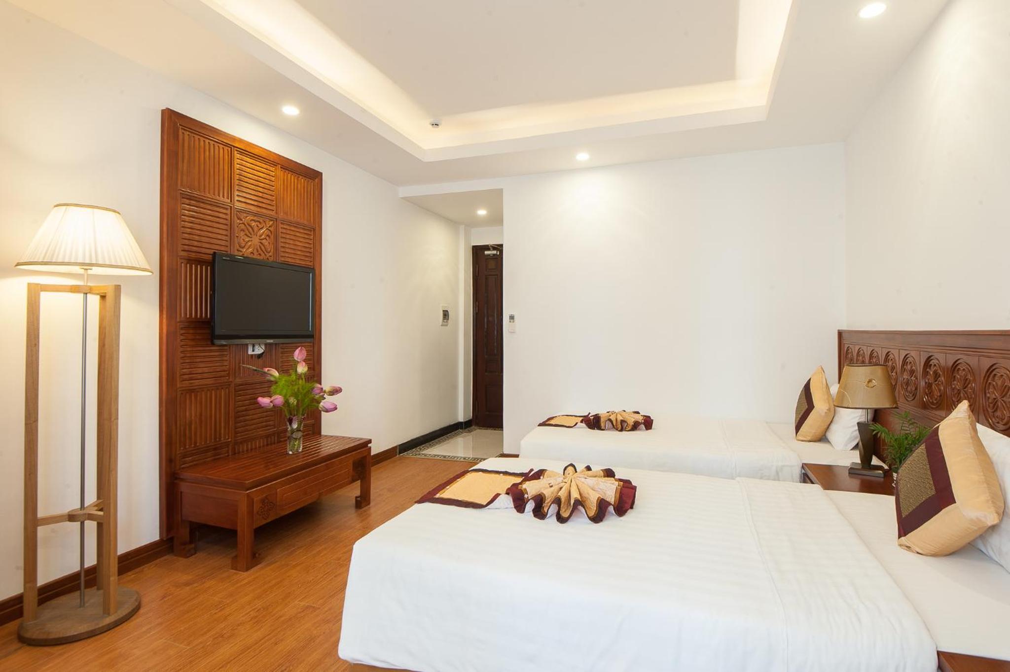 Double or Twin Room with City View