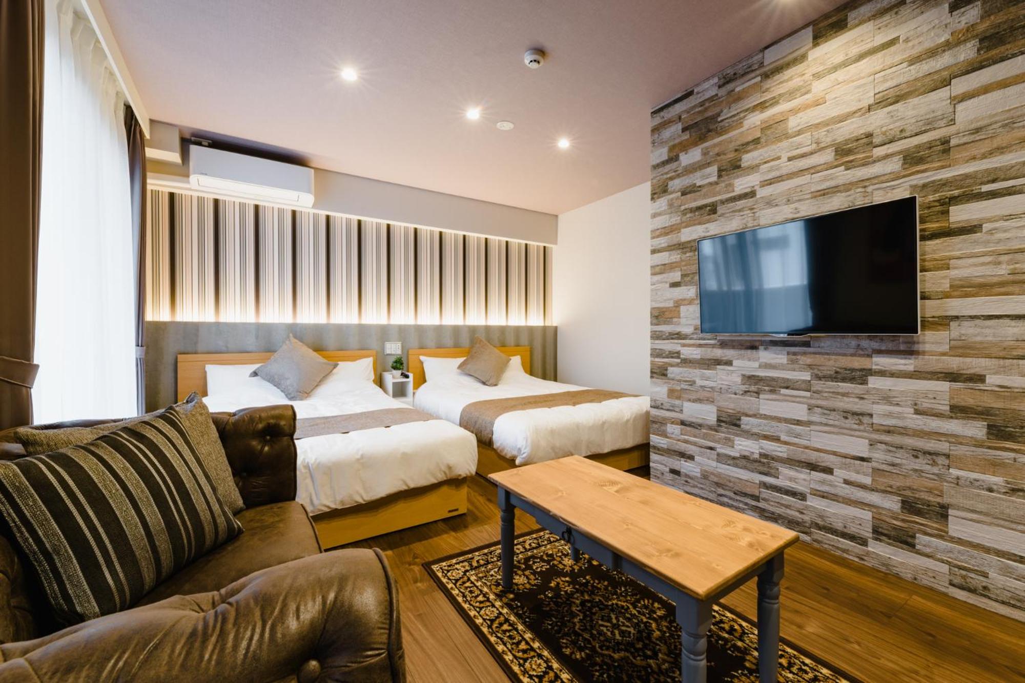 Studio Apartment - Photo 12