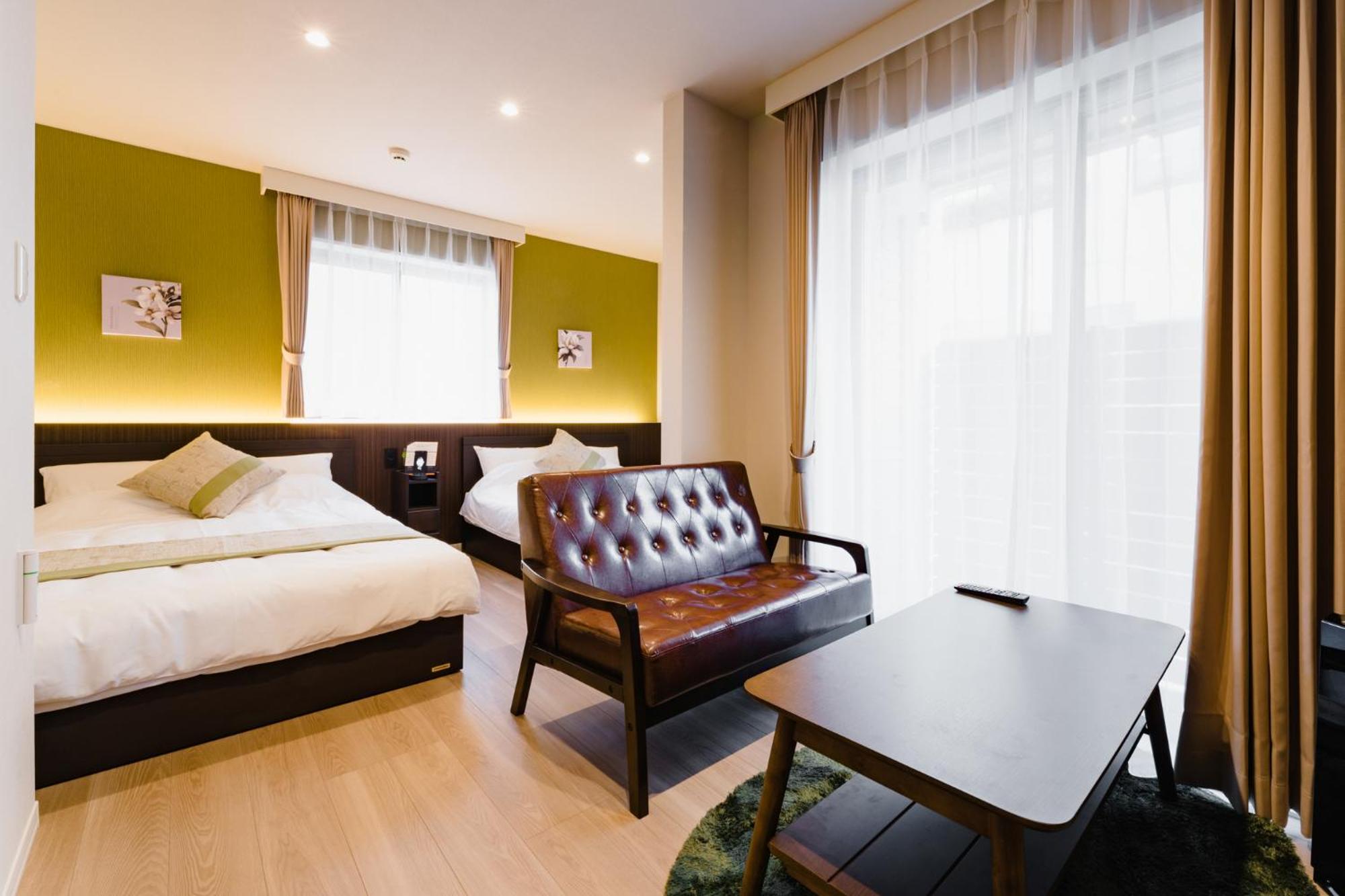 Studio Apartment - Photo 20