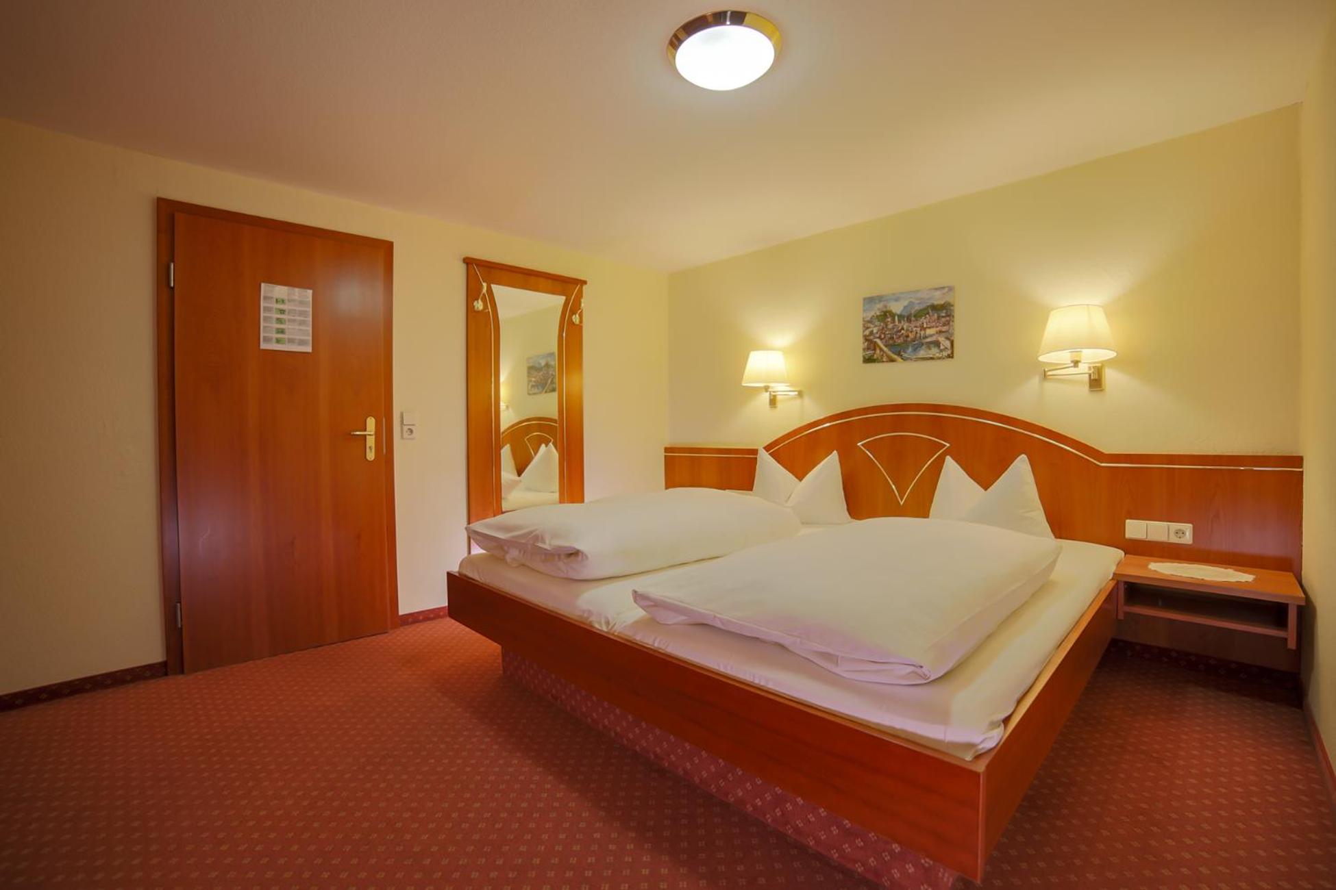 Double Room - Photo 1