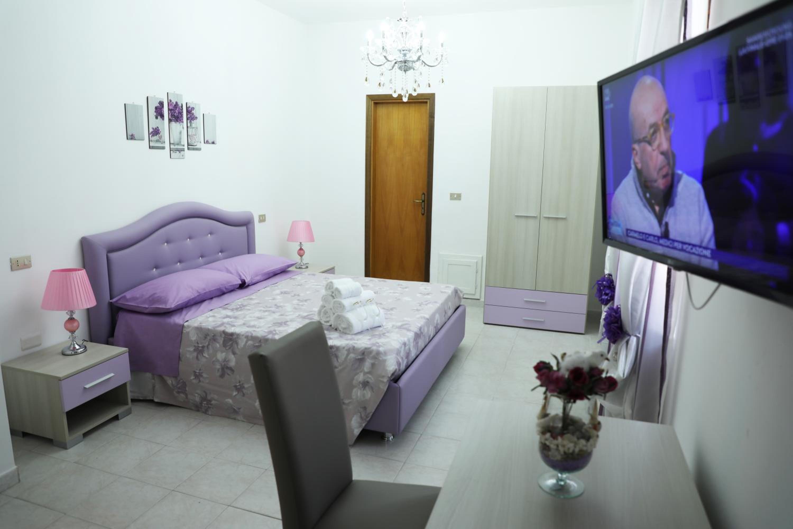 Superior King Room photo 2